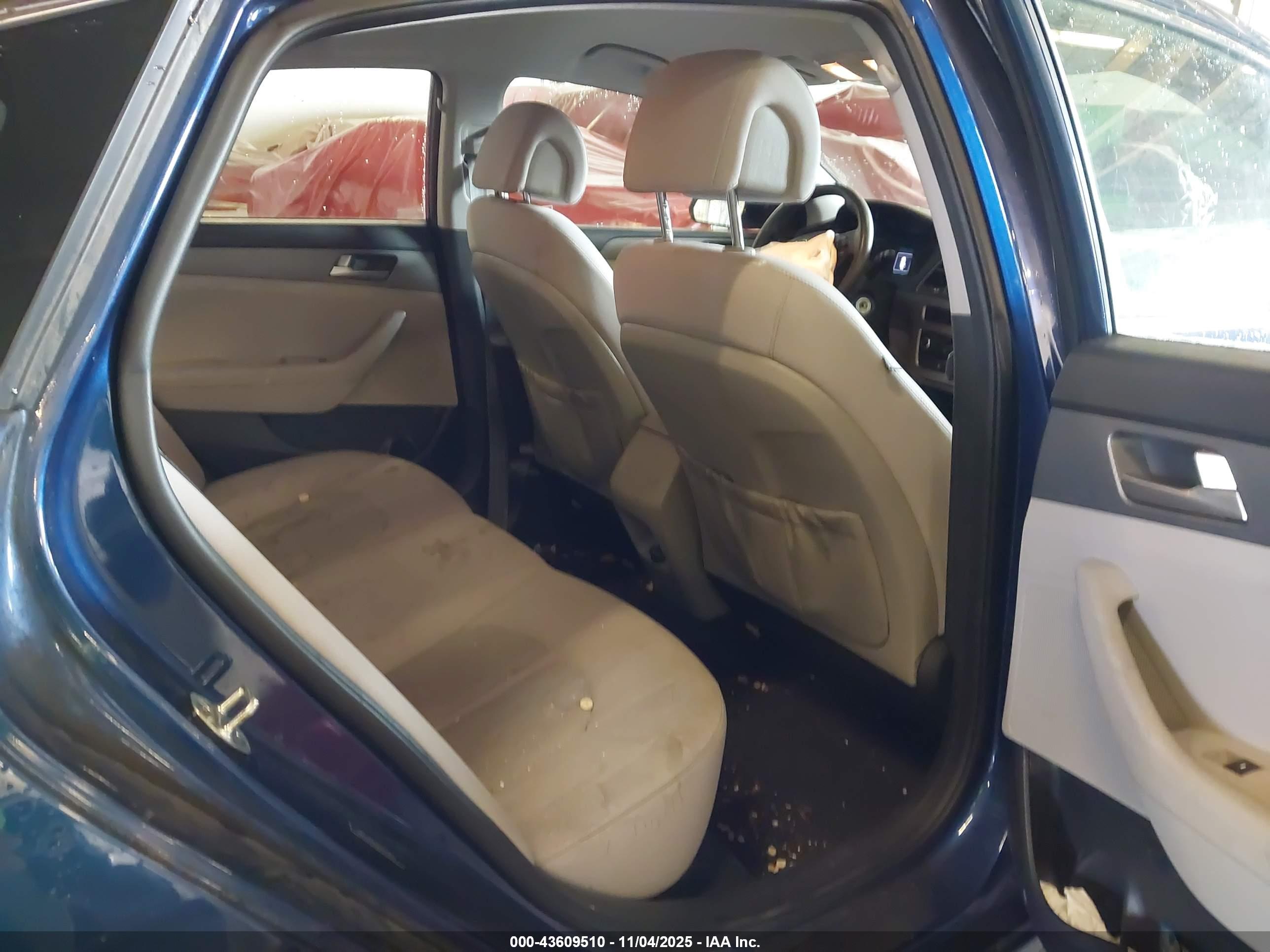 HYUNDAI SONATA image 8