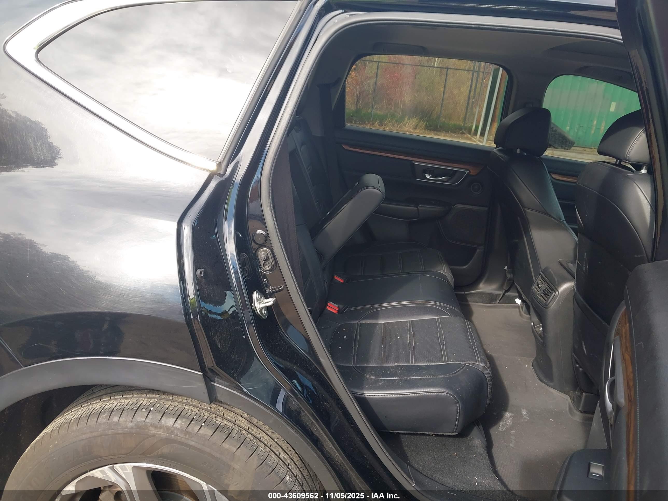 HONDA CR-V image 8