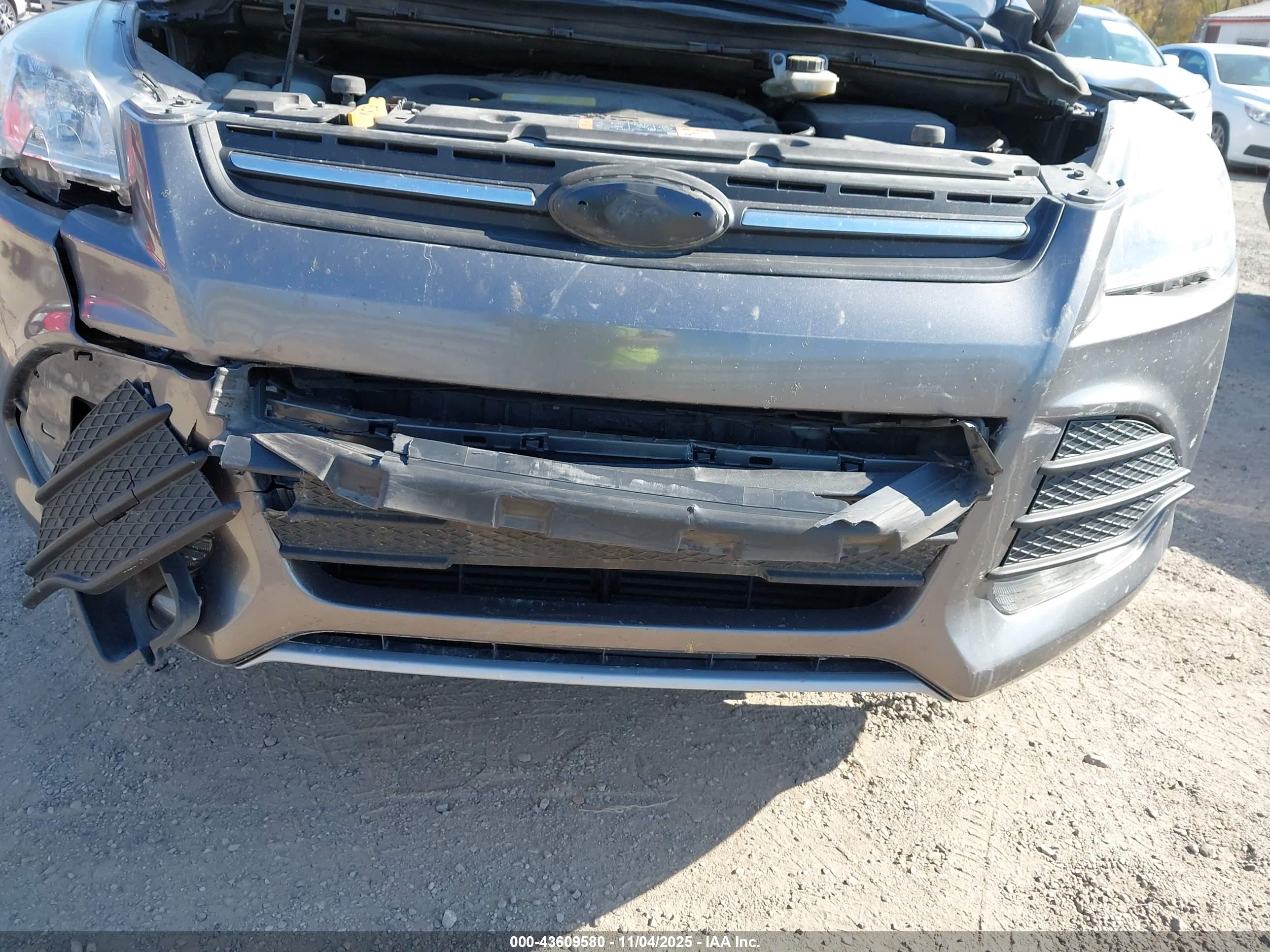 FORD ESCAPE image 6