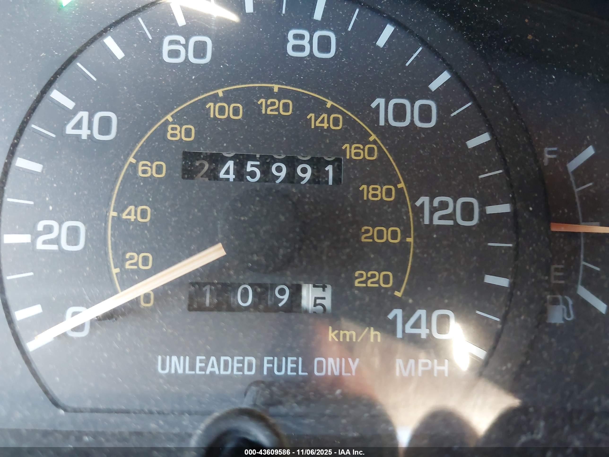 TOYOTA CAMRY image 7