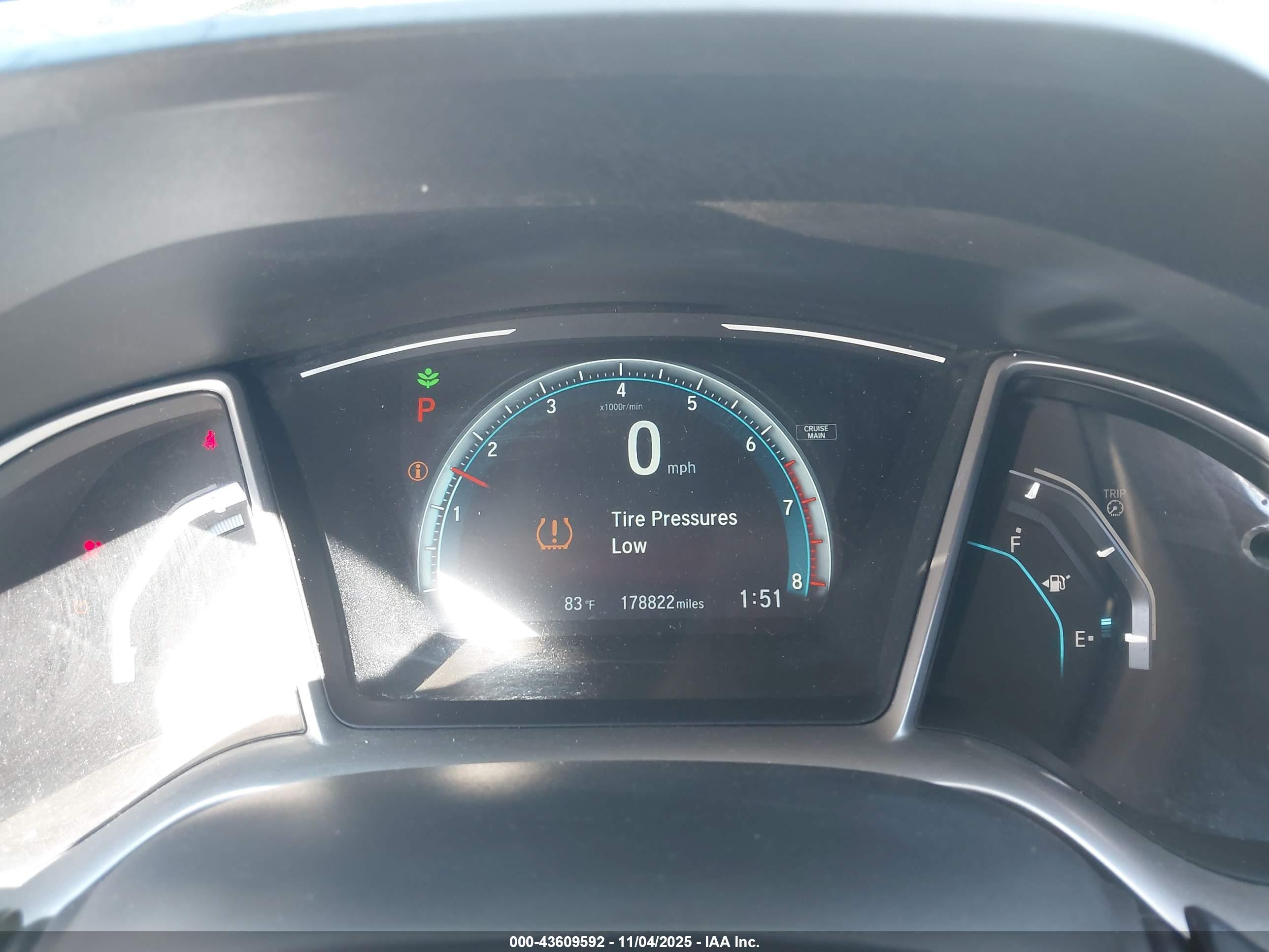 HONDA CIVIC image 7
