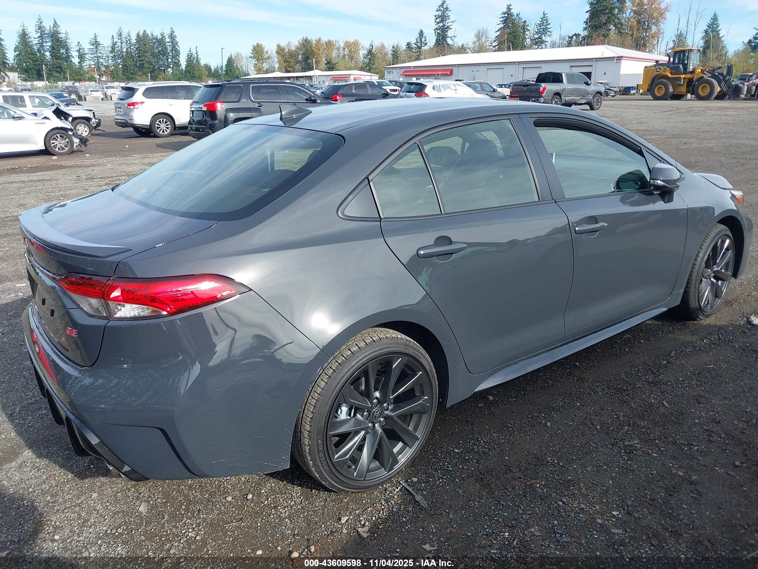 TOYOTA COROLLA image 4