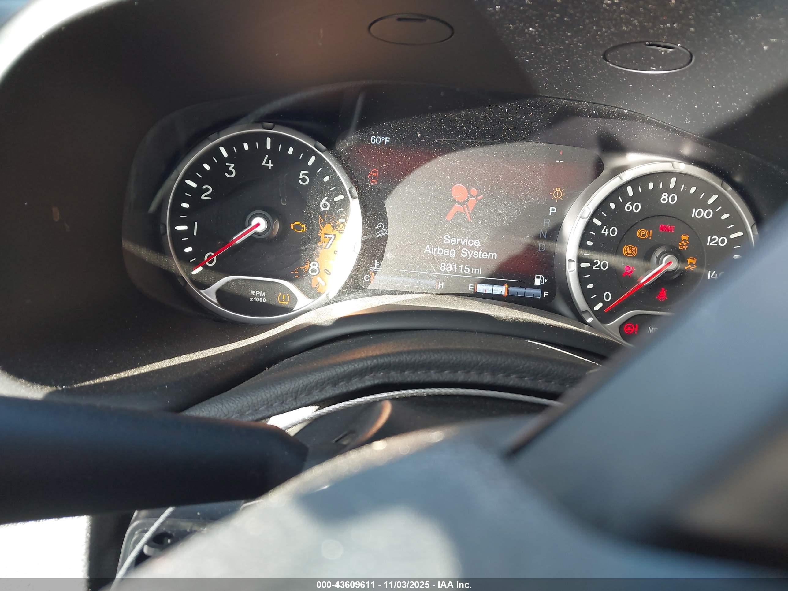 JEEP RENEGADE image 7