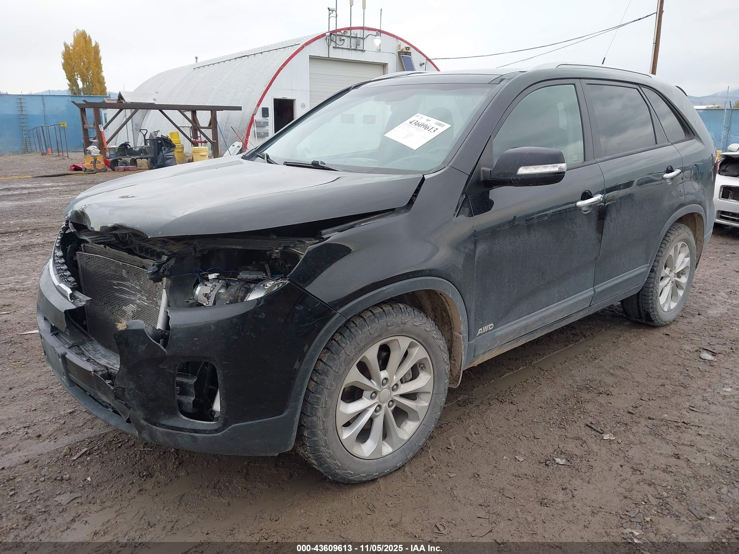 KIA SORENTO image 2