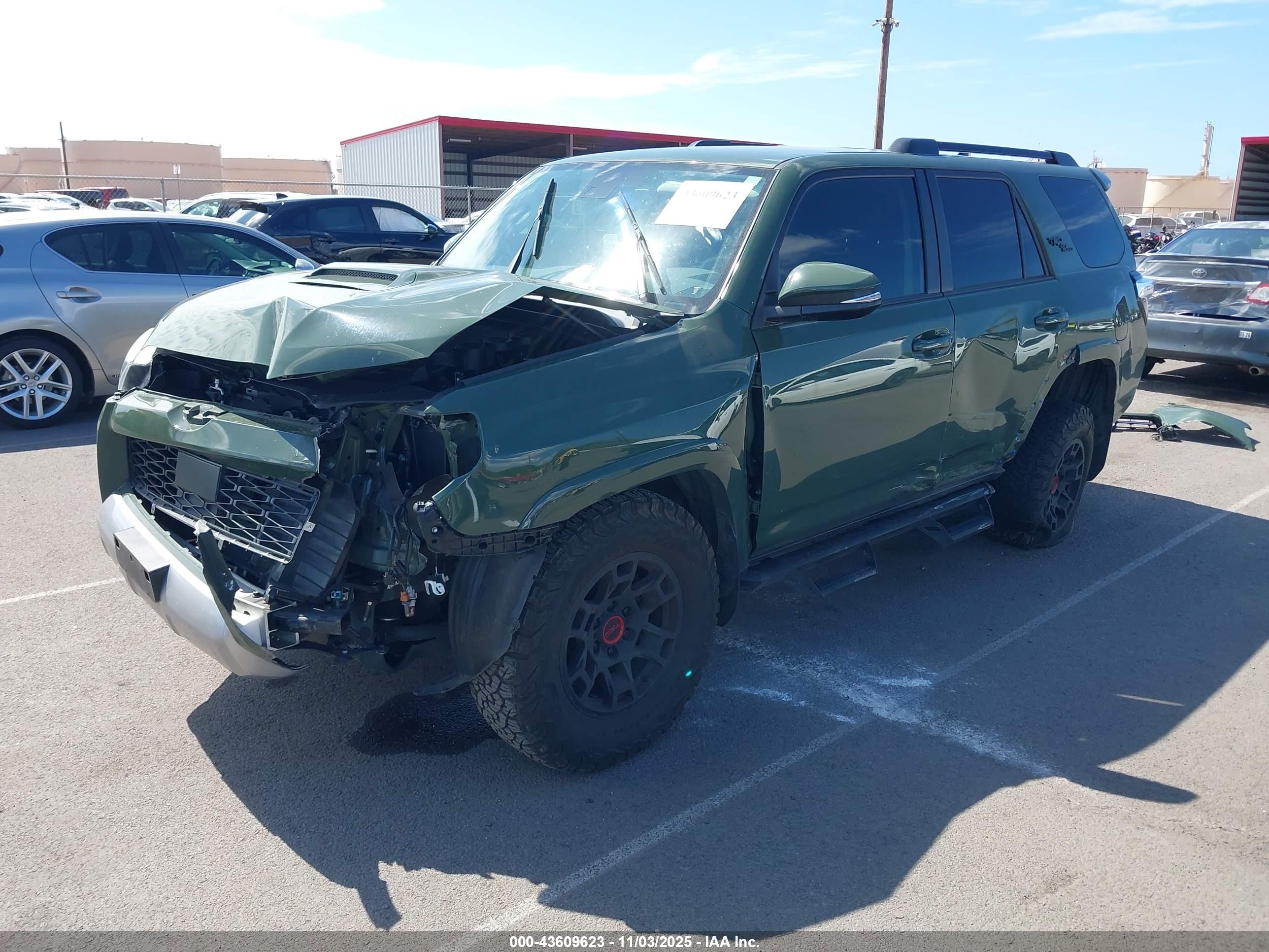 TOYOTA 4RUNNER image 2