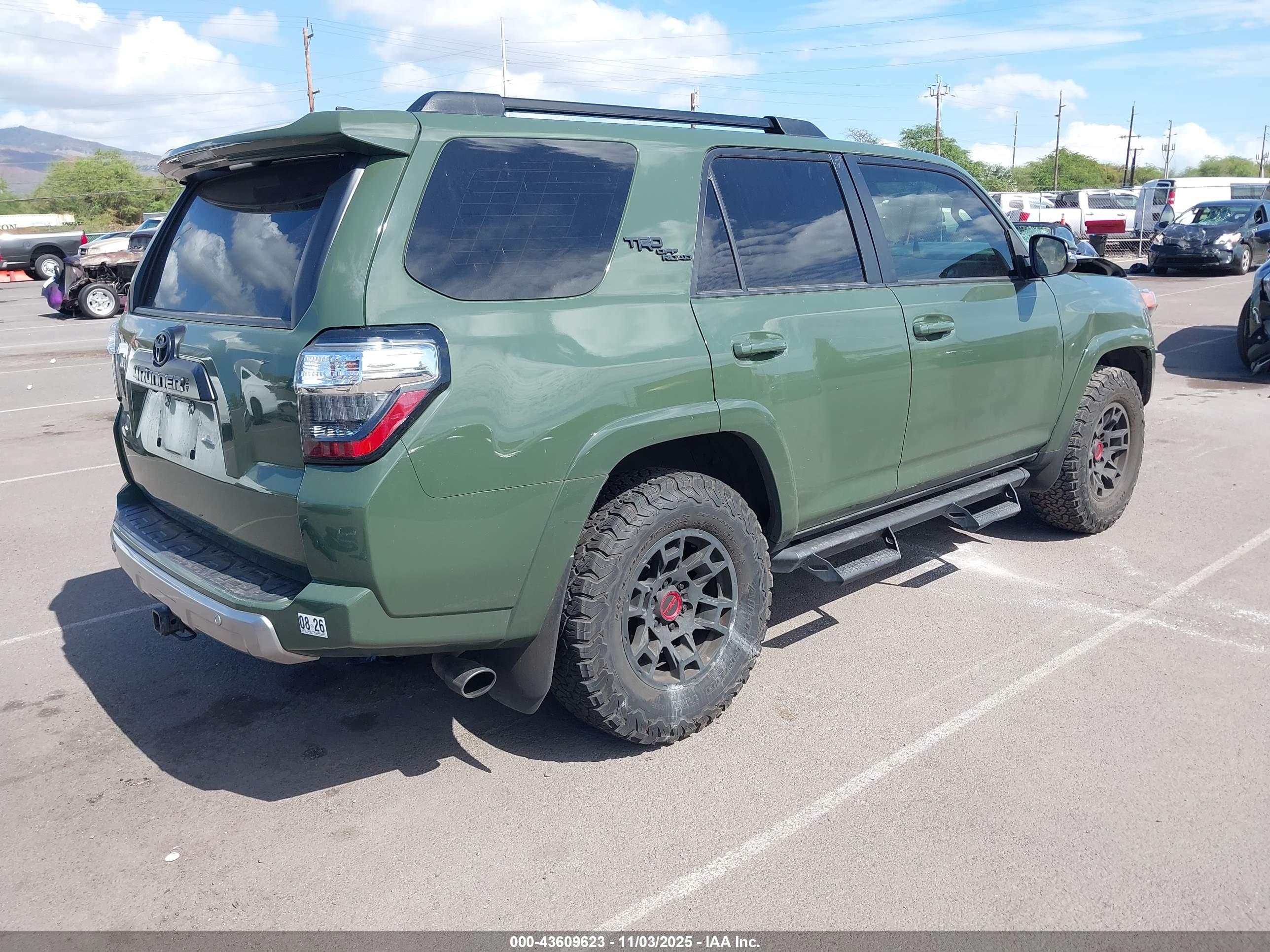 TOYOTA 4RUNNER image 4