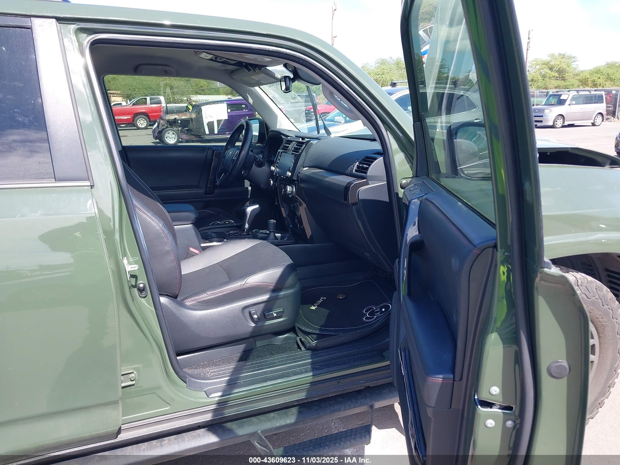 TOYOTA 4RUNNER image 5