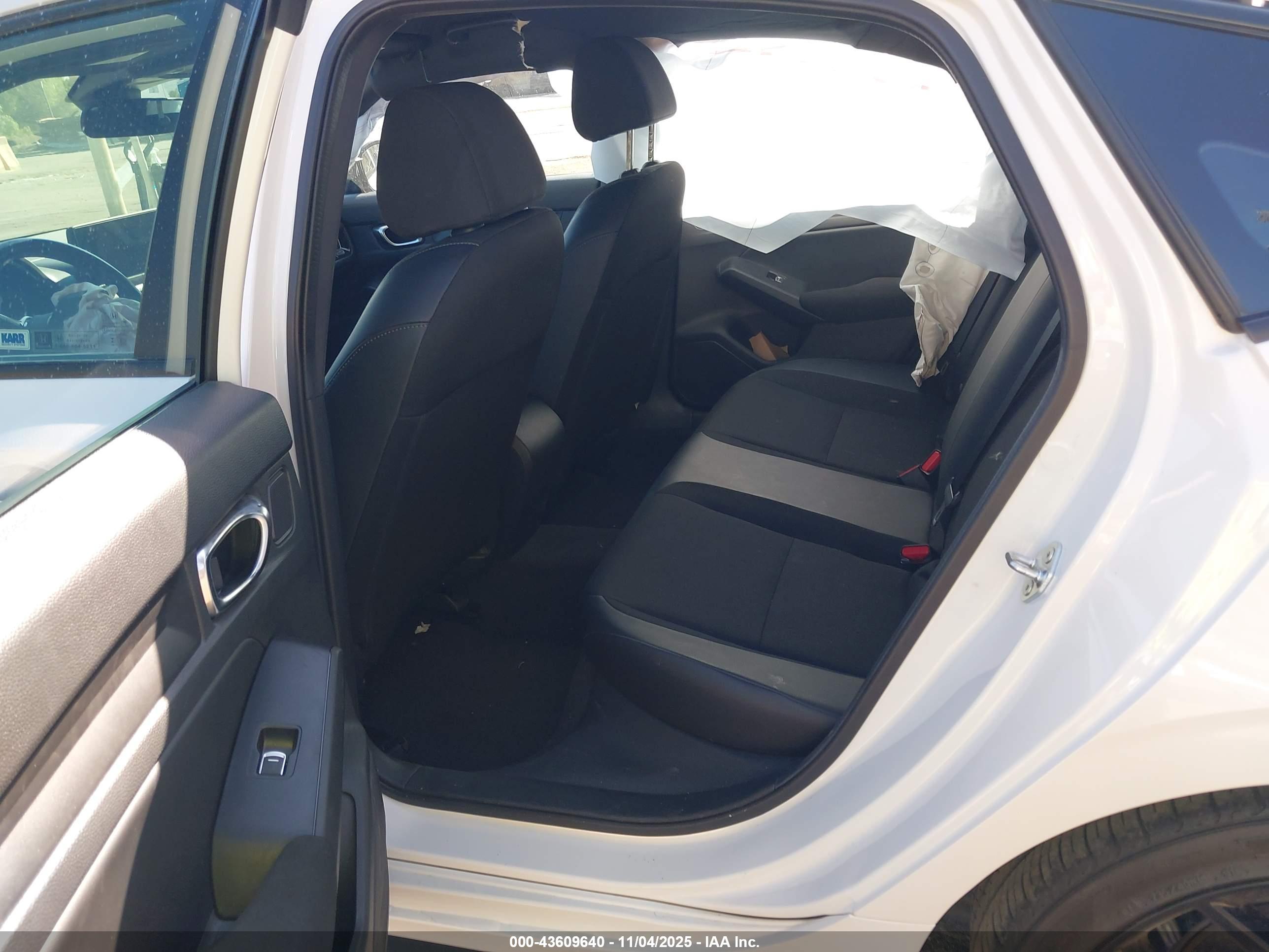 HONDA CIVIC image 8