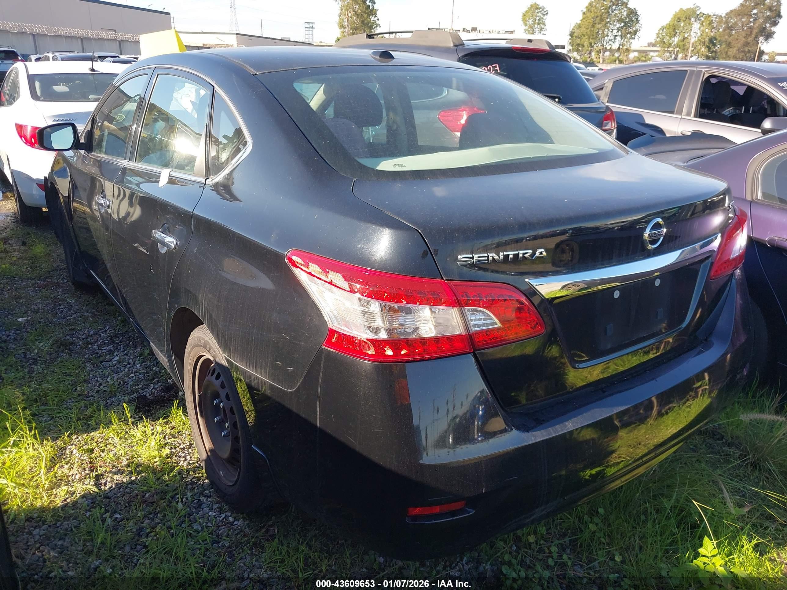NISSAN SENTRA image 3