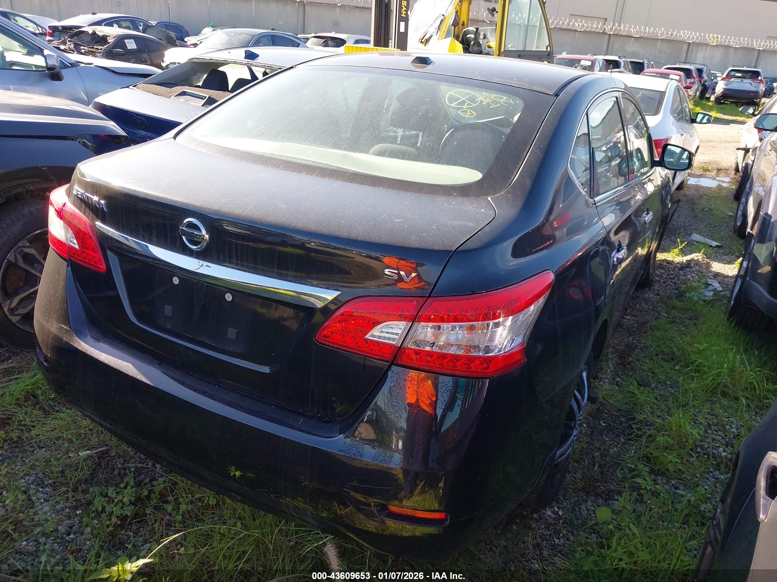 NISSAN SENTRA image 4