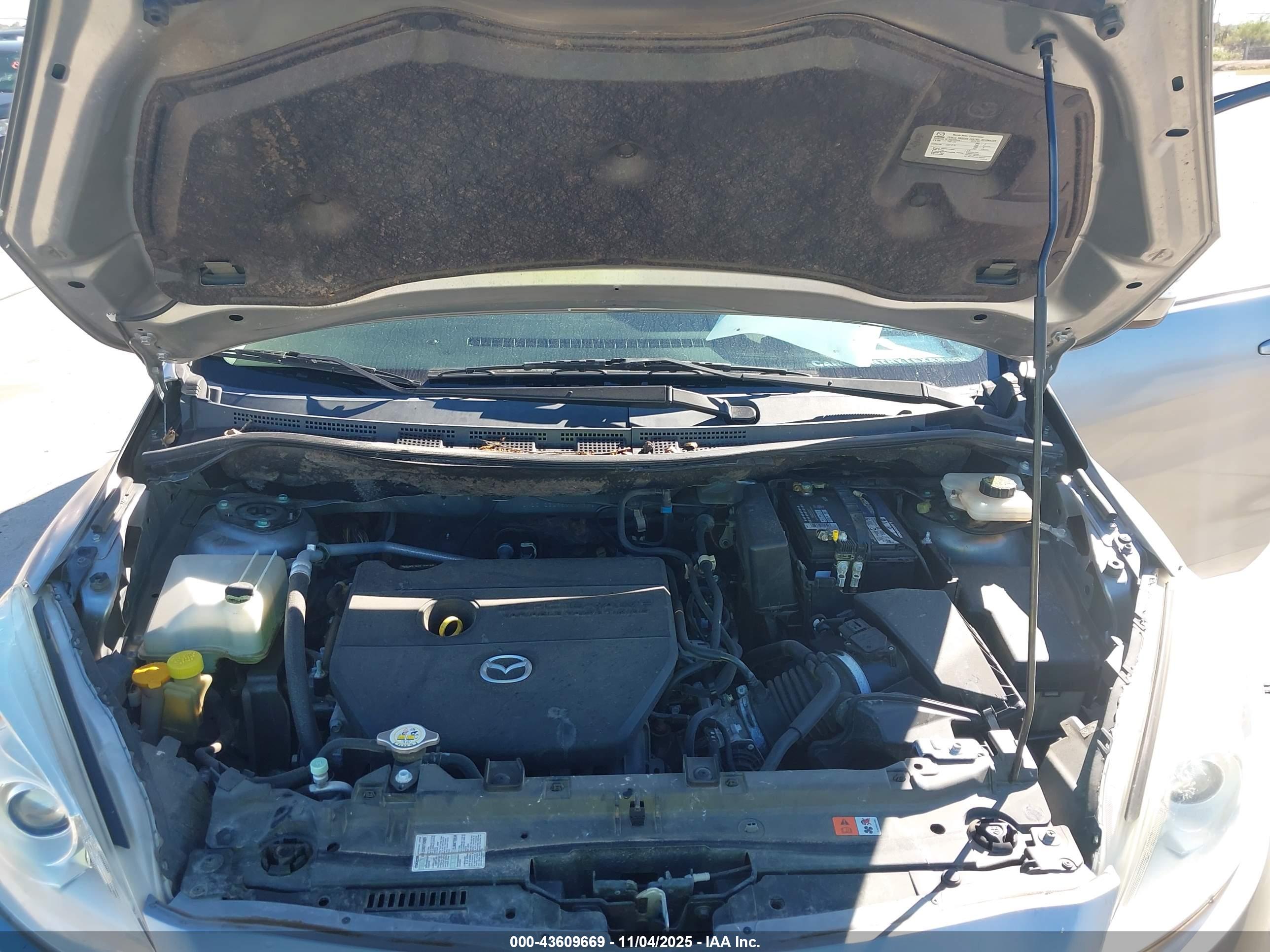 MAZDA MAZDA5 image 10