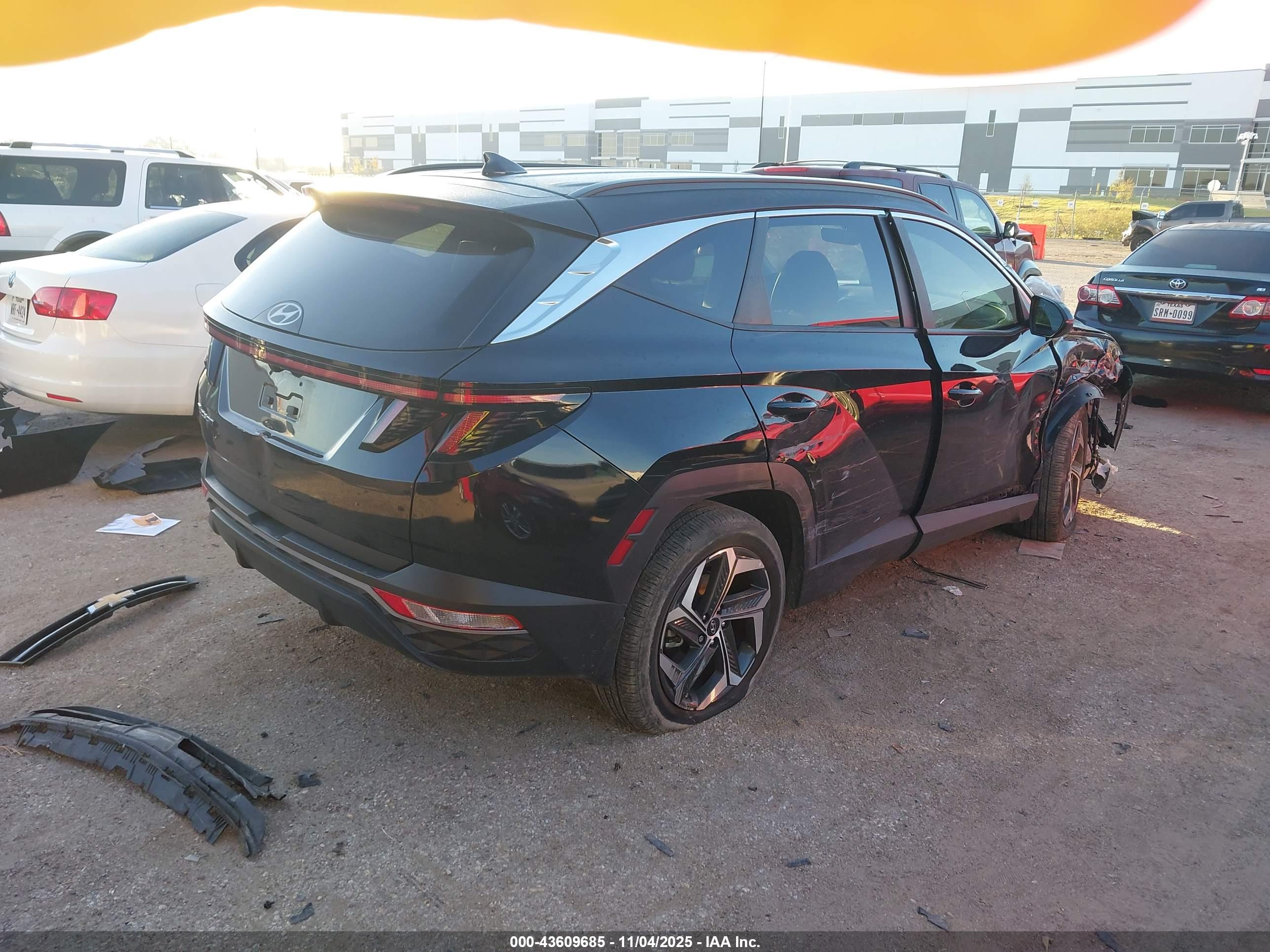 HYUNDAI TUCSON image 4