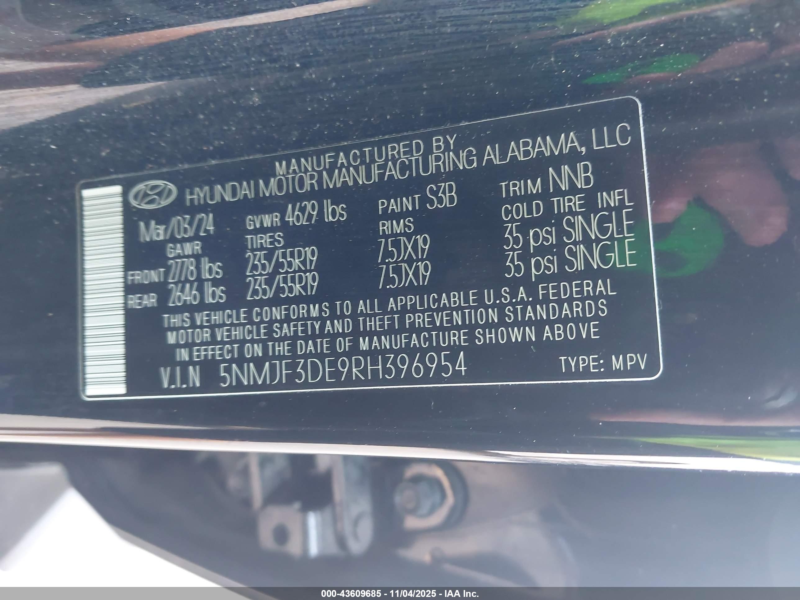 HYUNDAI TUCSON image 9