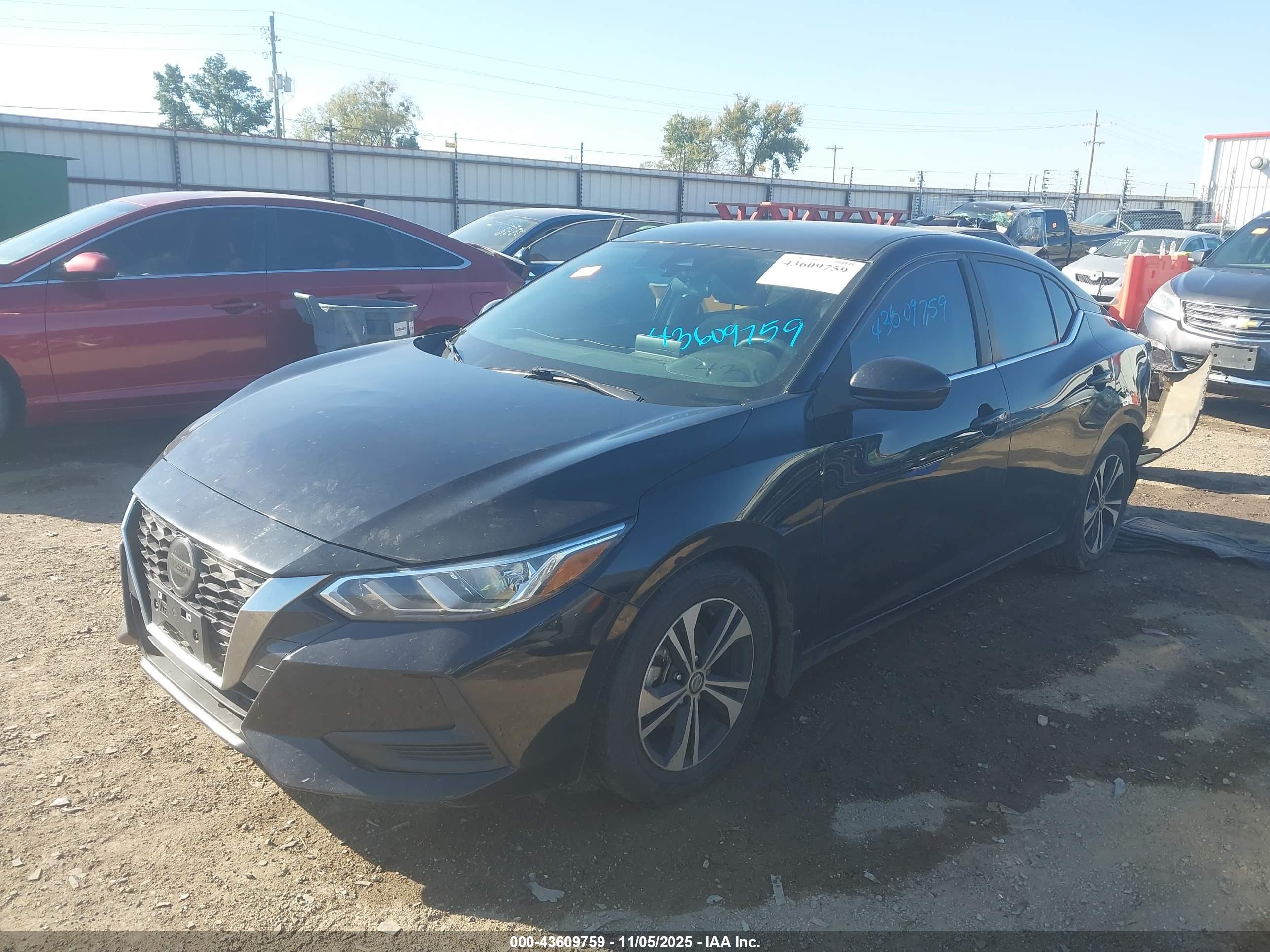 NISSAN SENTRA image 2