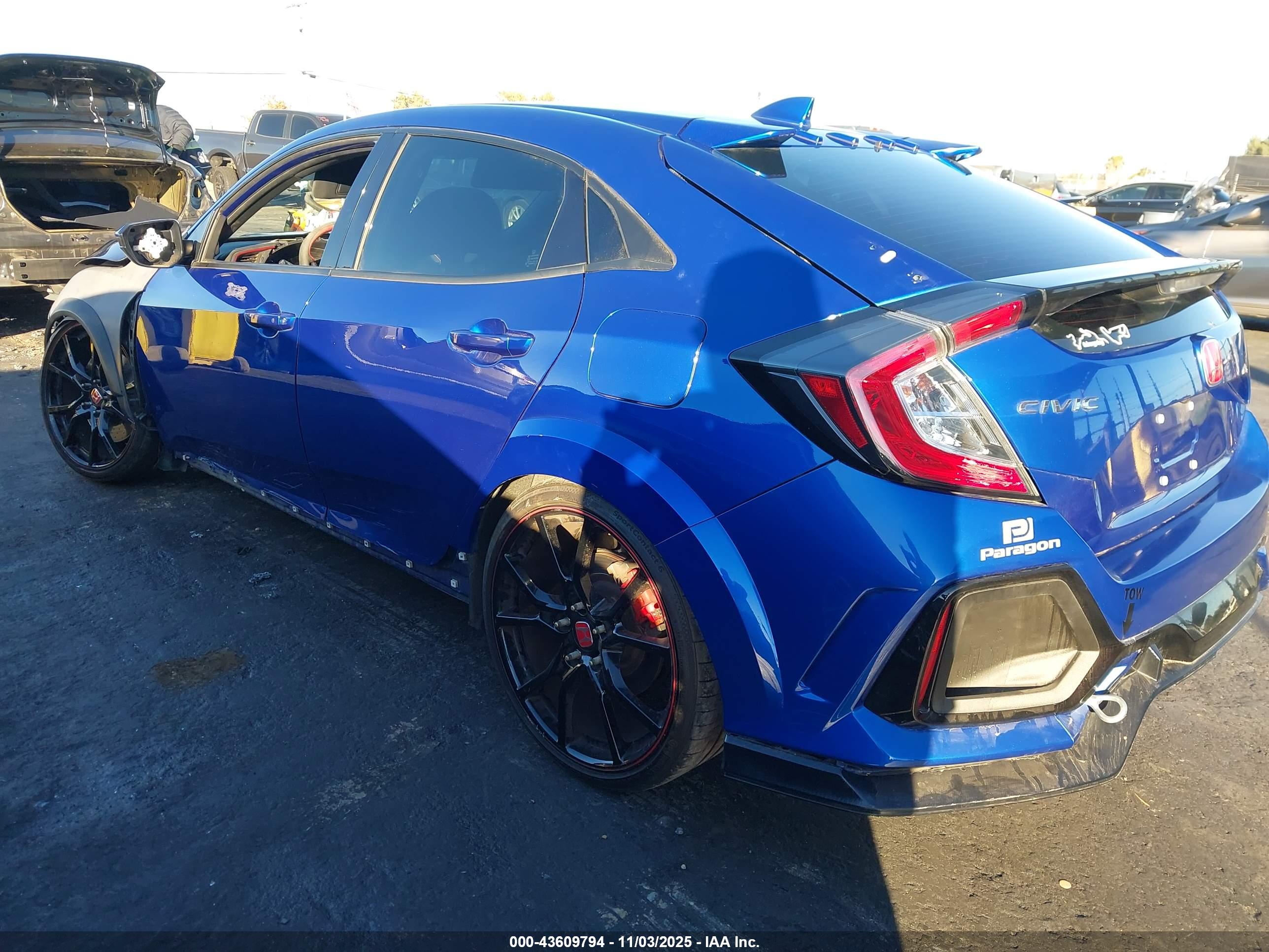 HONDA CIVIC image 3