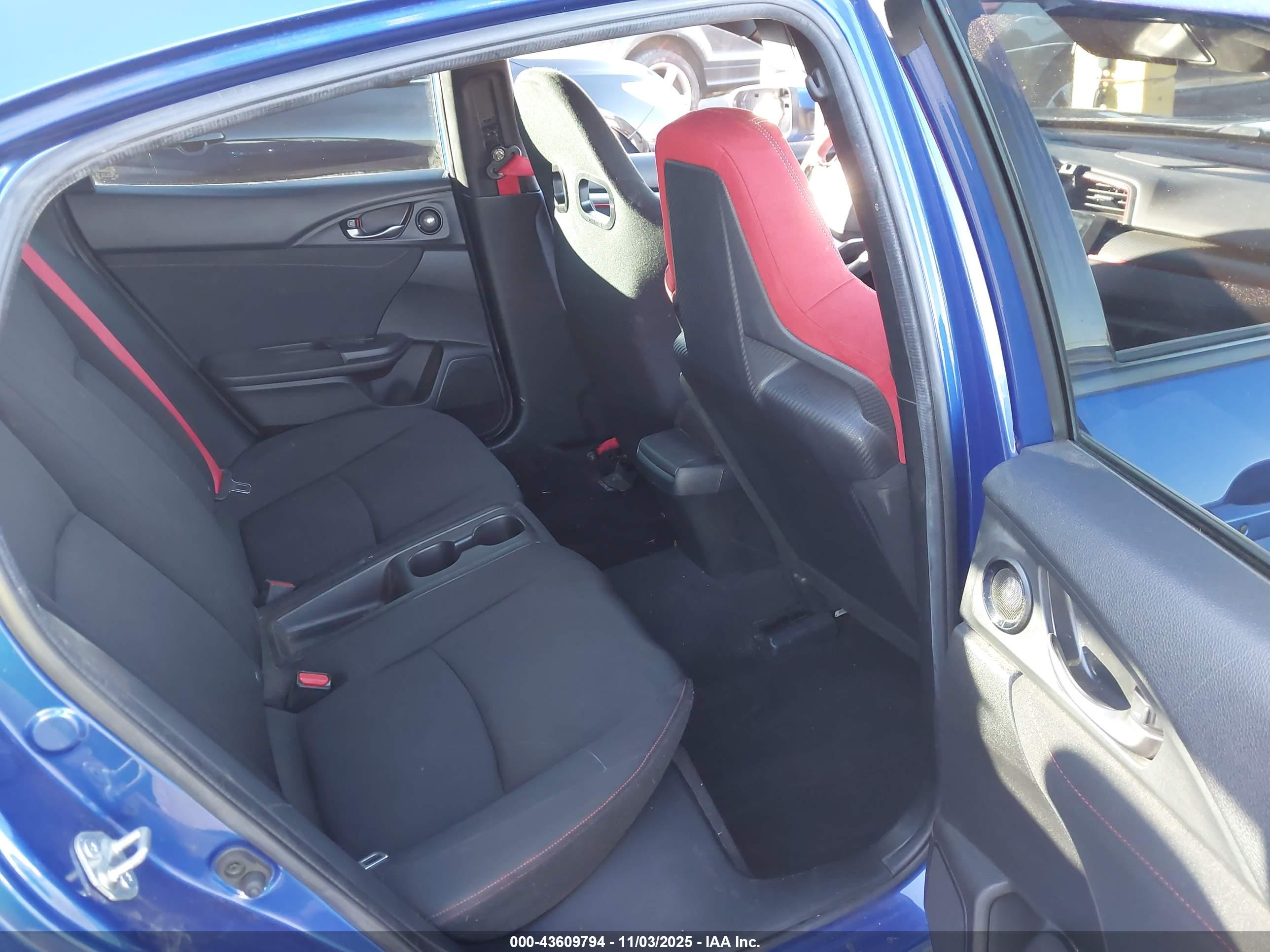 HONDA CIVIC image 8