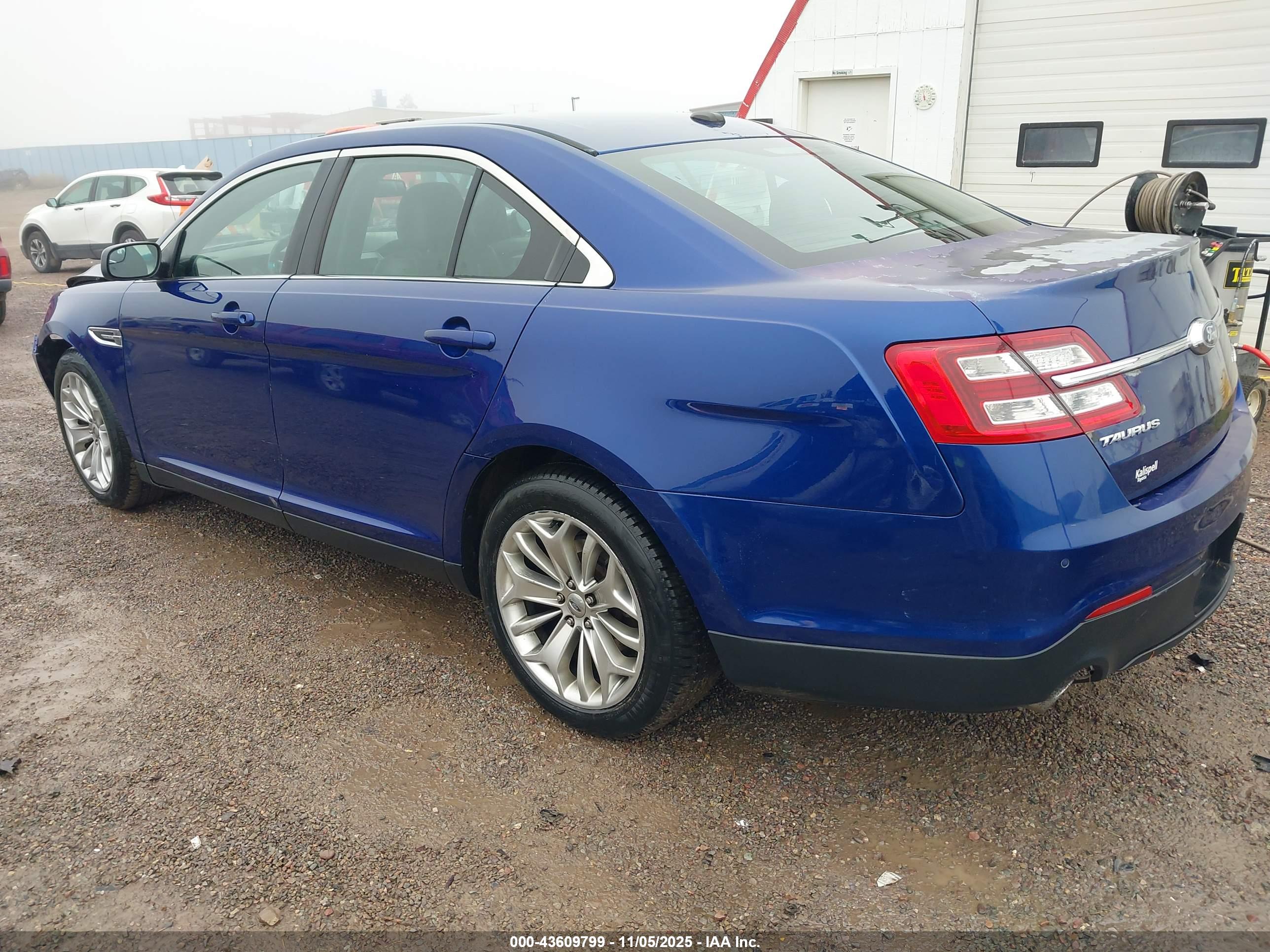 FORD TAURUS image 3