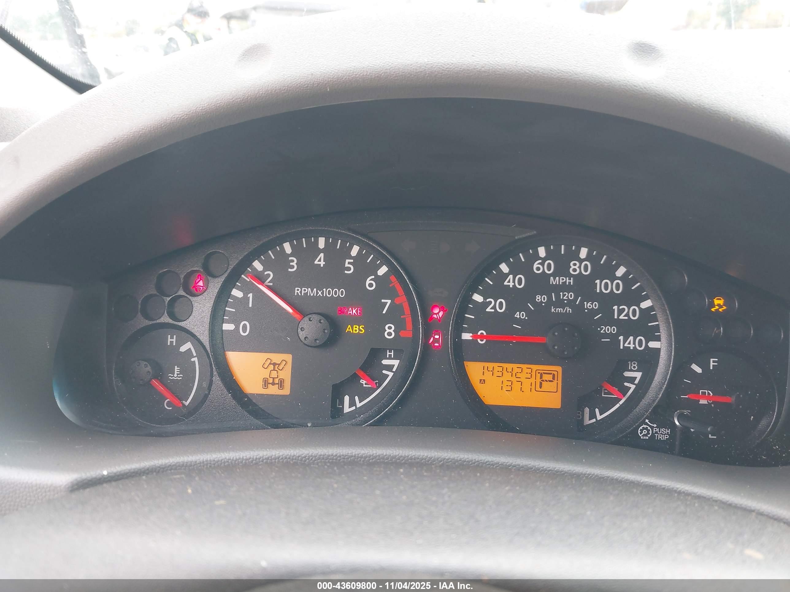 NISSAN XTERRA image 7