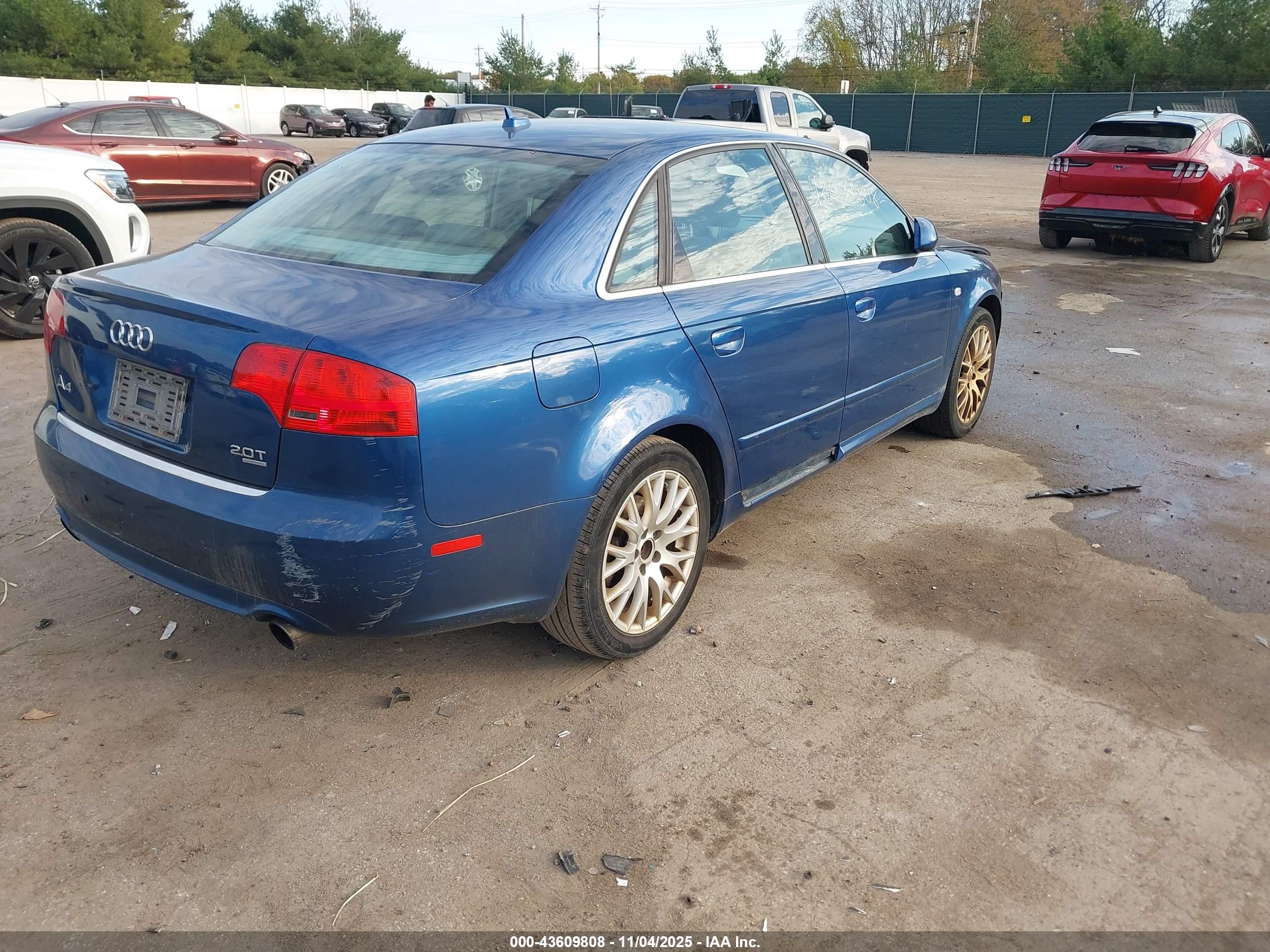 AUDI A4 image 4