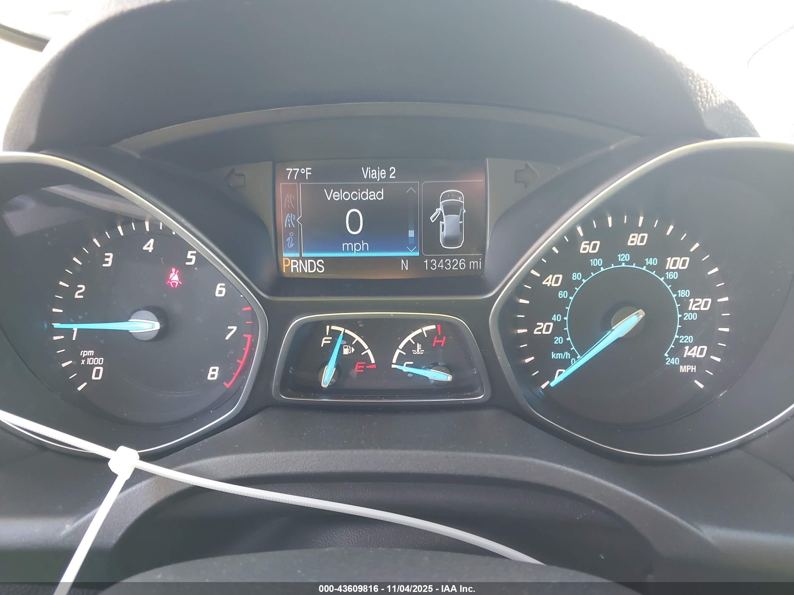 FORD ESCAPE image 7