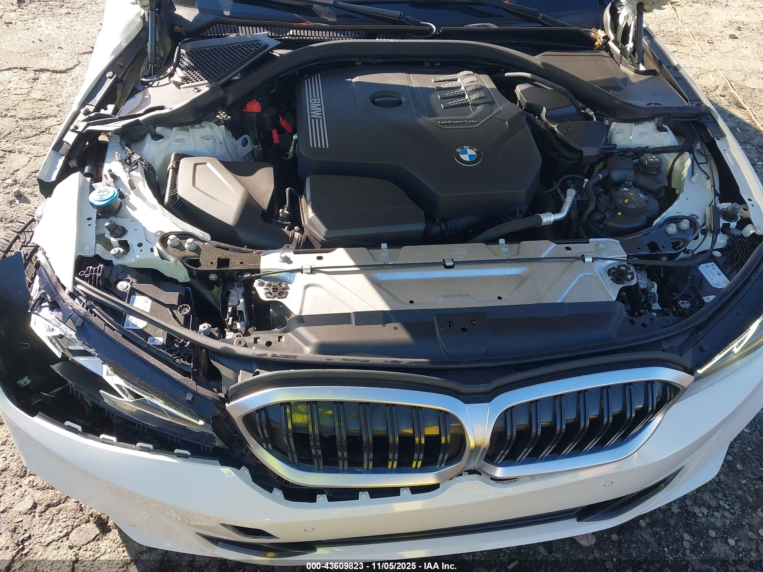 BMW 330I image 10
