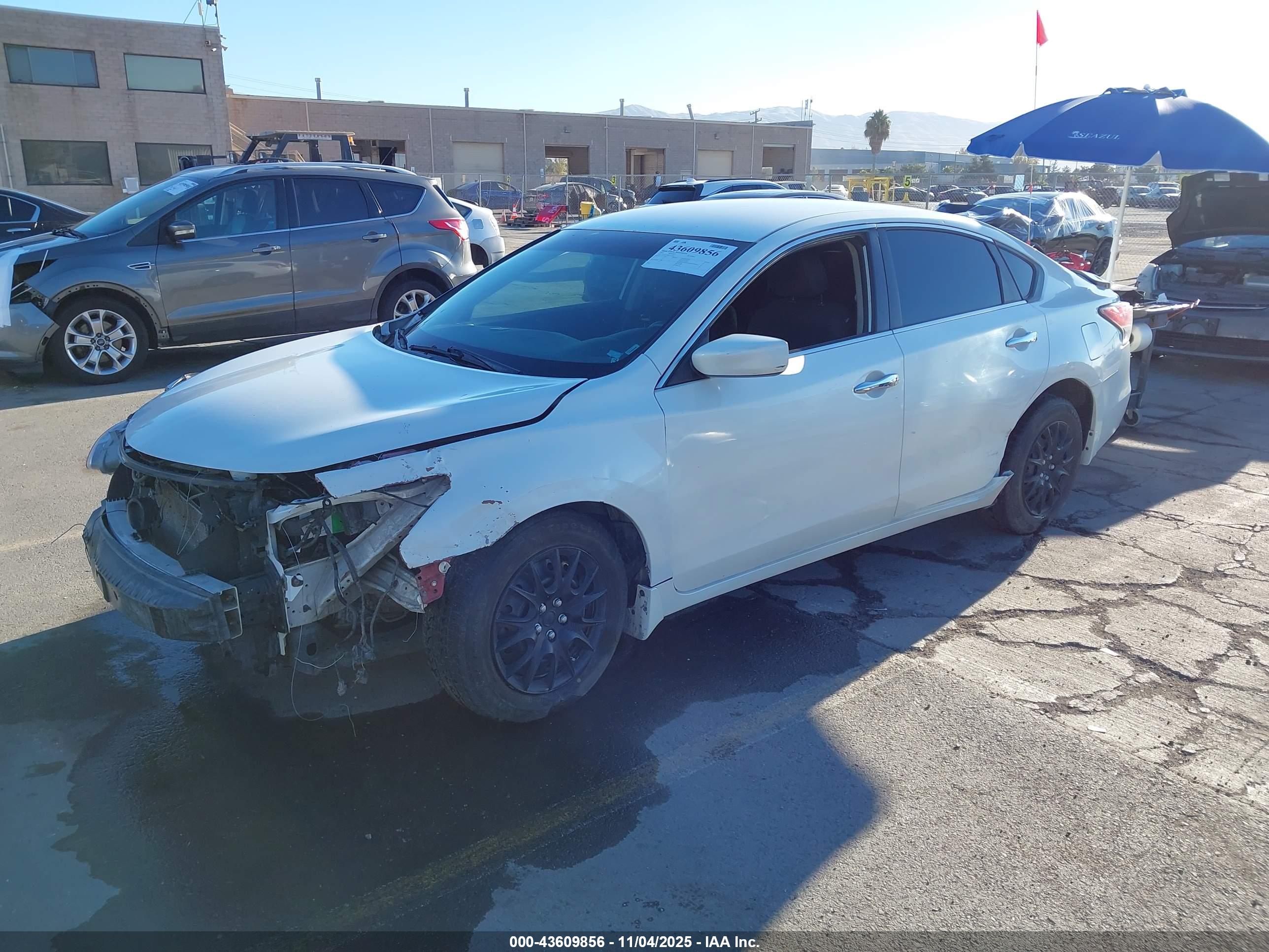 NISSAN ALTIMA image 2