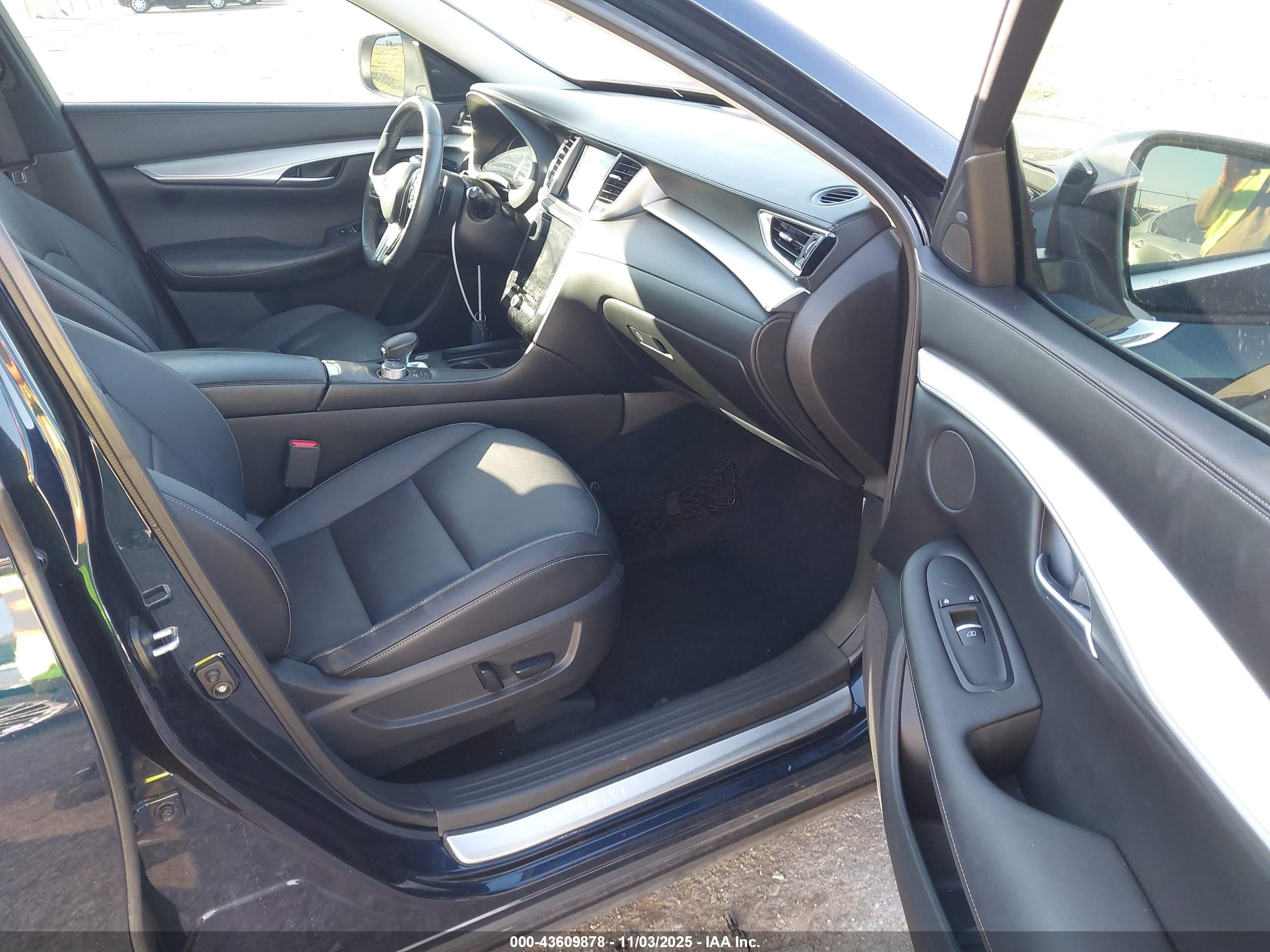 INFINITI QX50 image 5
