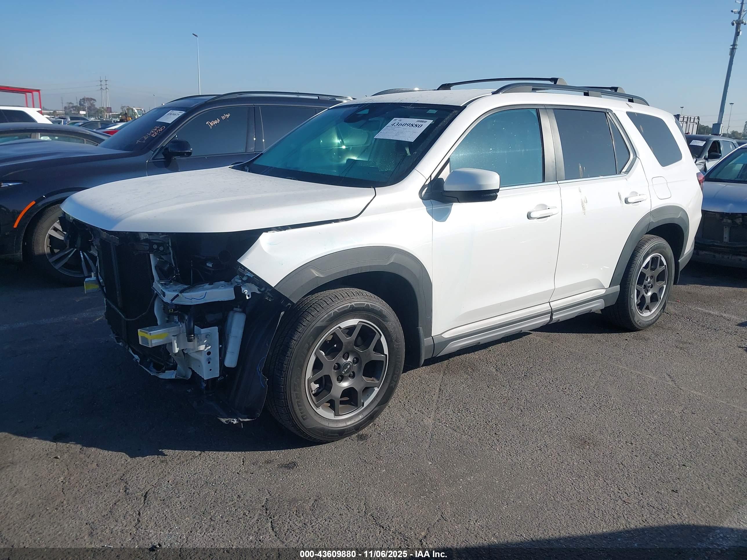 HONDA PILOT image 2