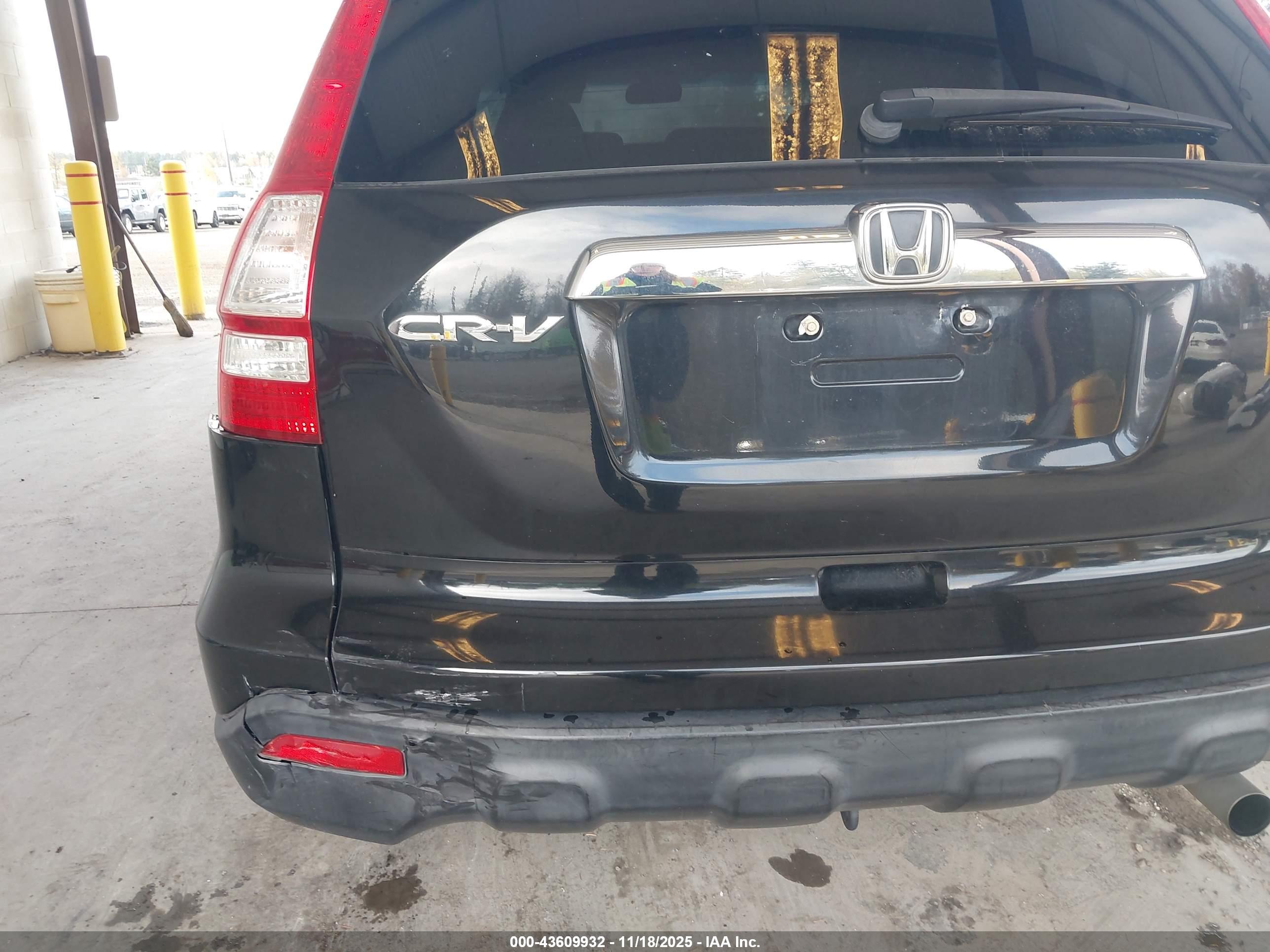 HONDA CR-V image 6