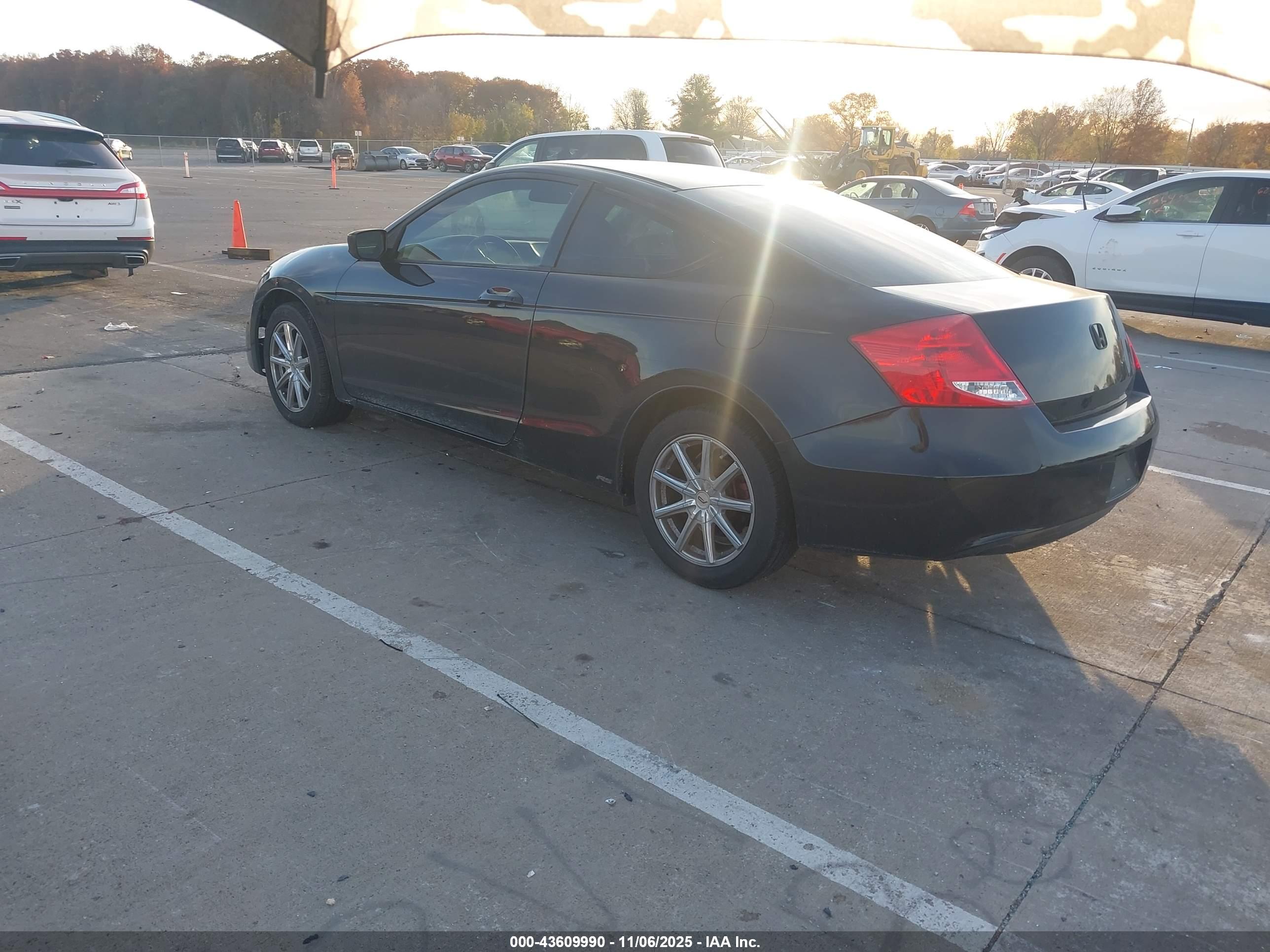 HONDA ACCORD image 3