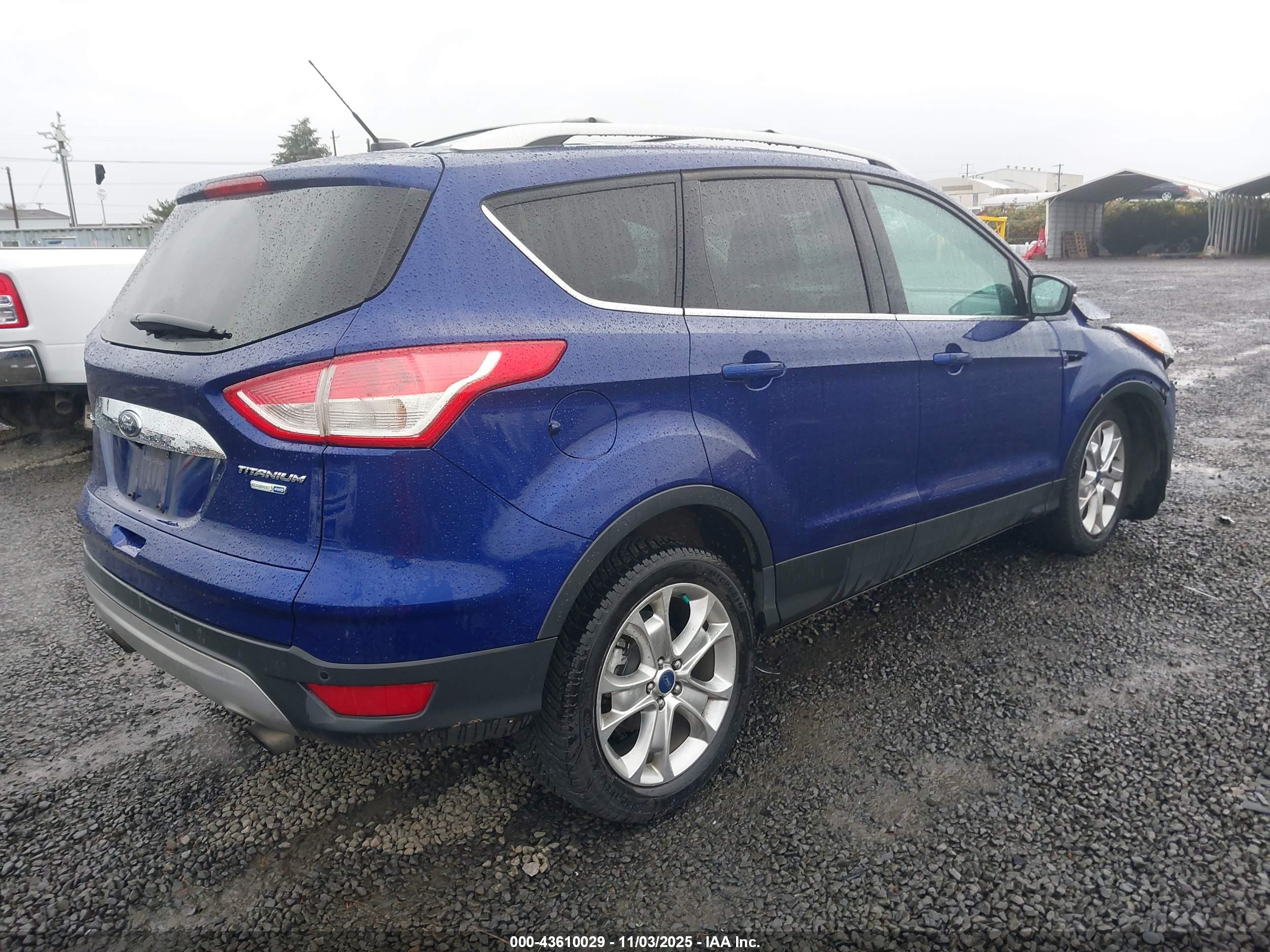 FORD ESCAPE image 4
