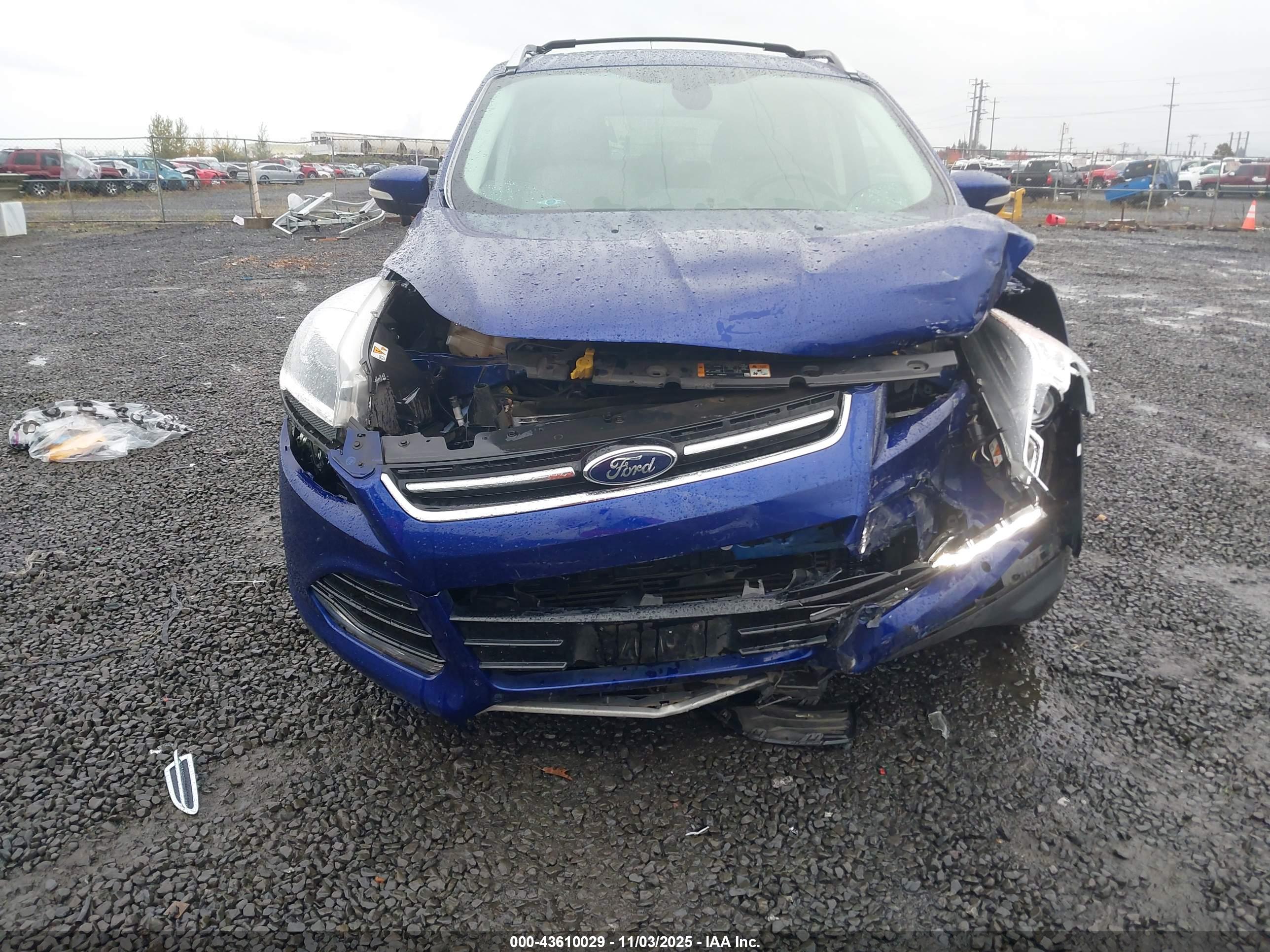 FORD ESCAPE image 6
