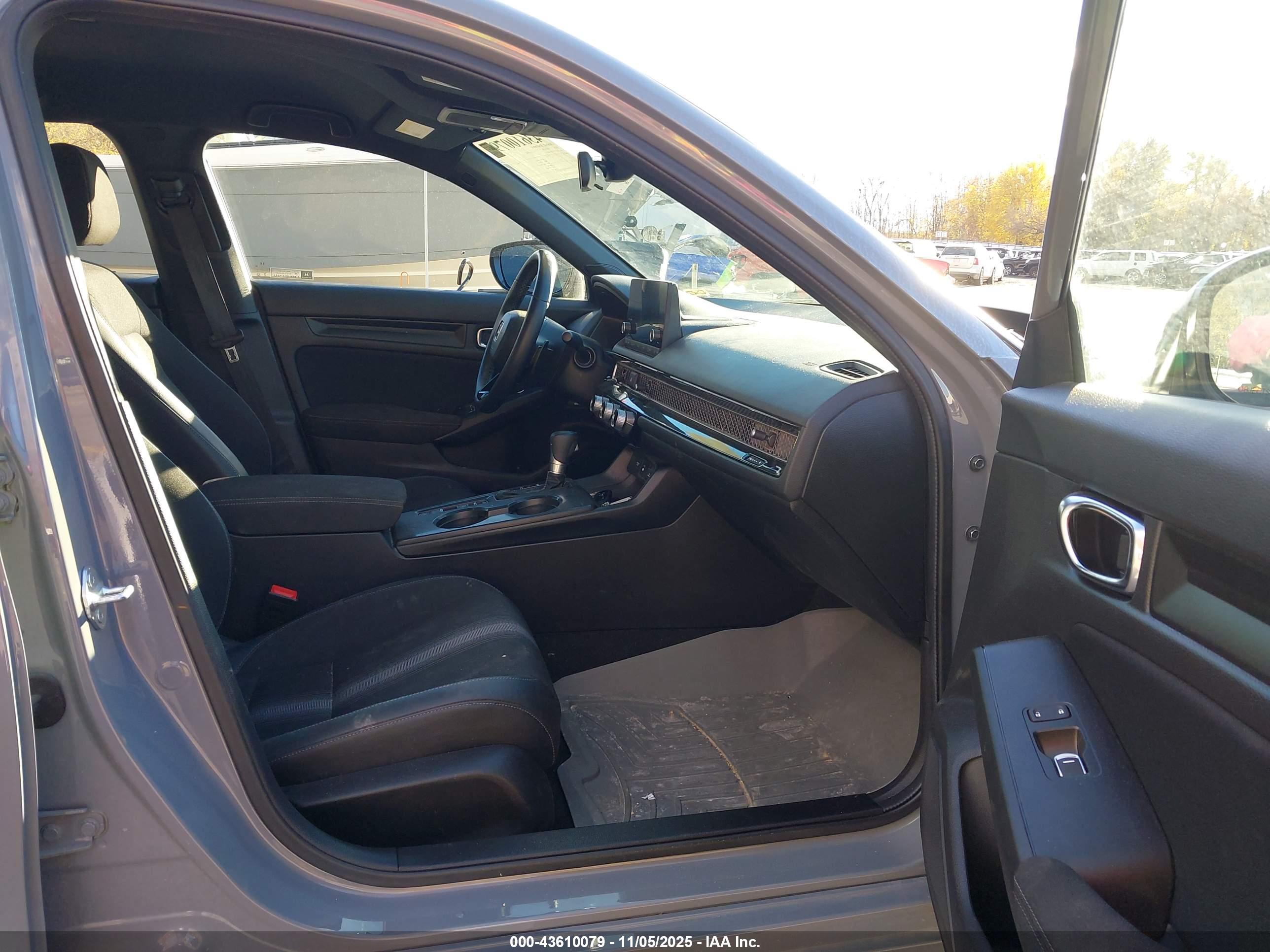 HONDA CIVIC image 5