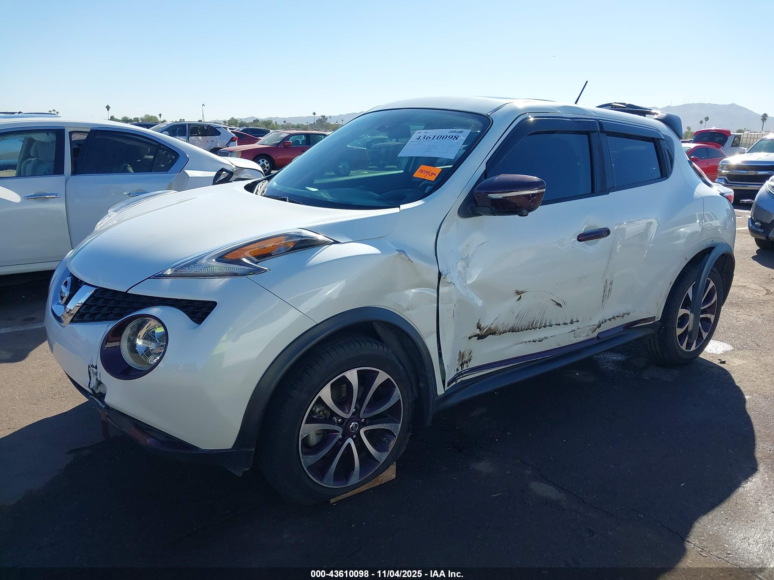 NISSAN JUKE image 2