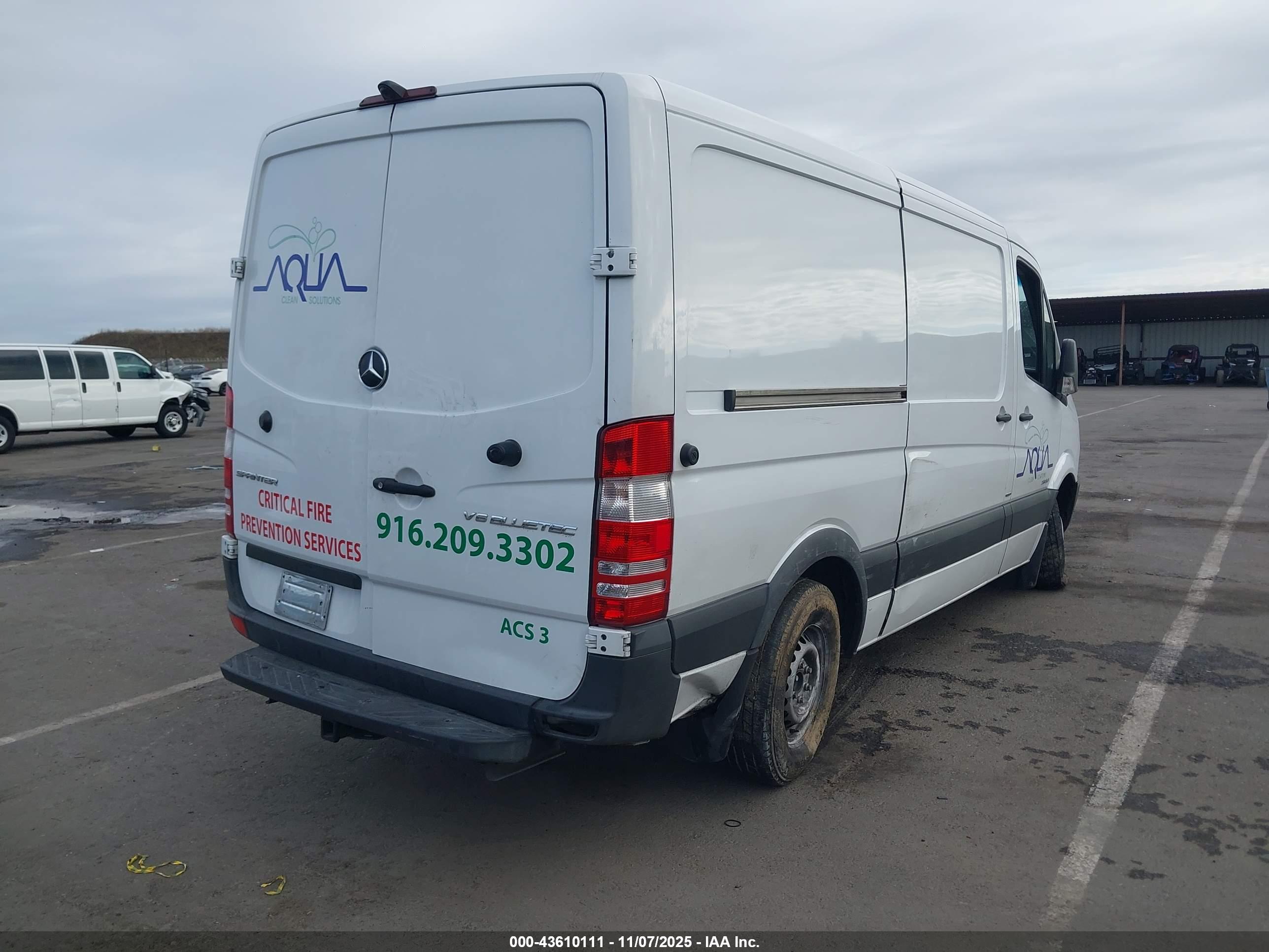 MERCEDES-BENZ SPRINTER image 4