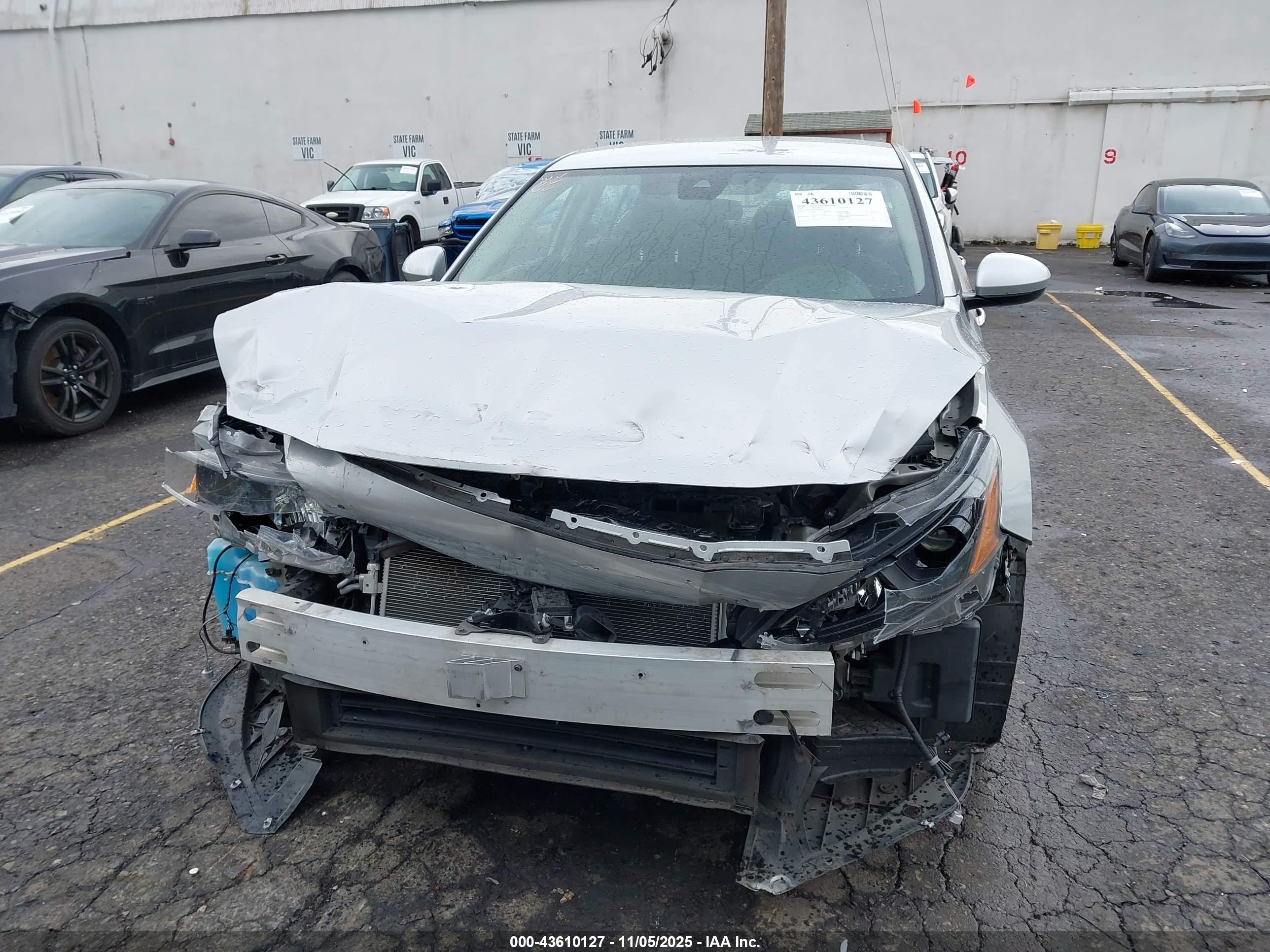 NISSAN ALTIMA image 6