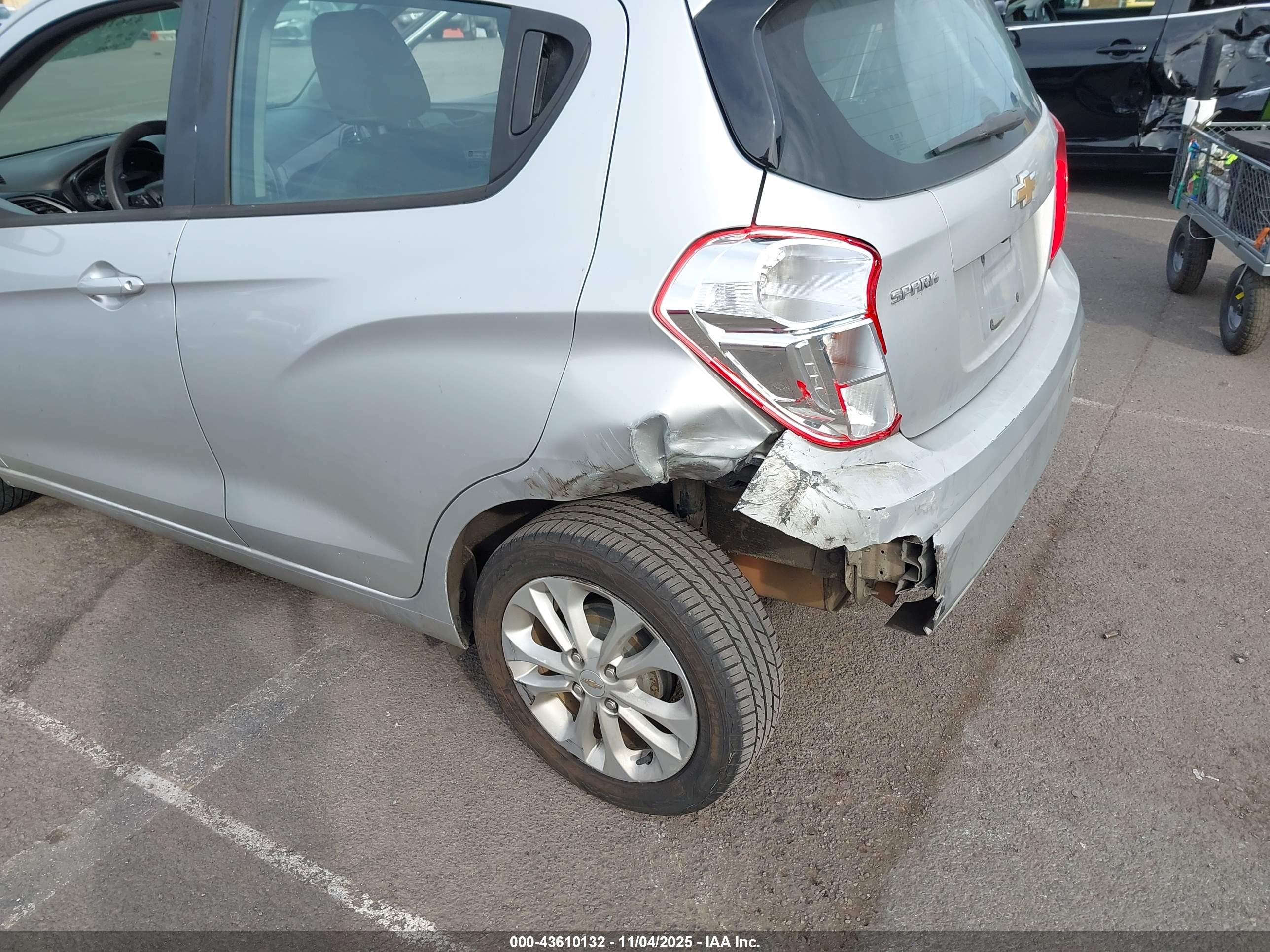 CHEVROLET SPARK image 6
