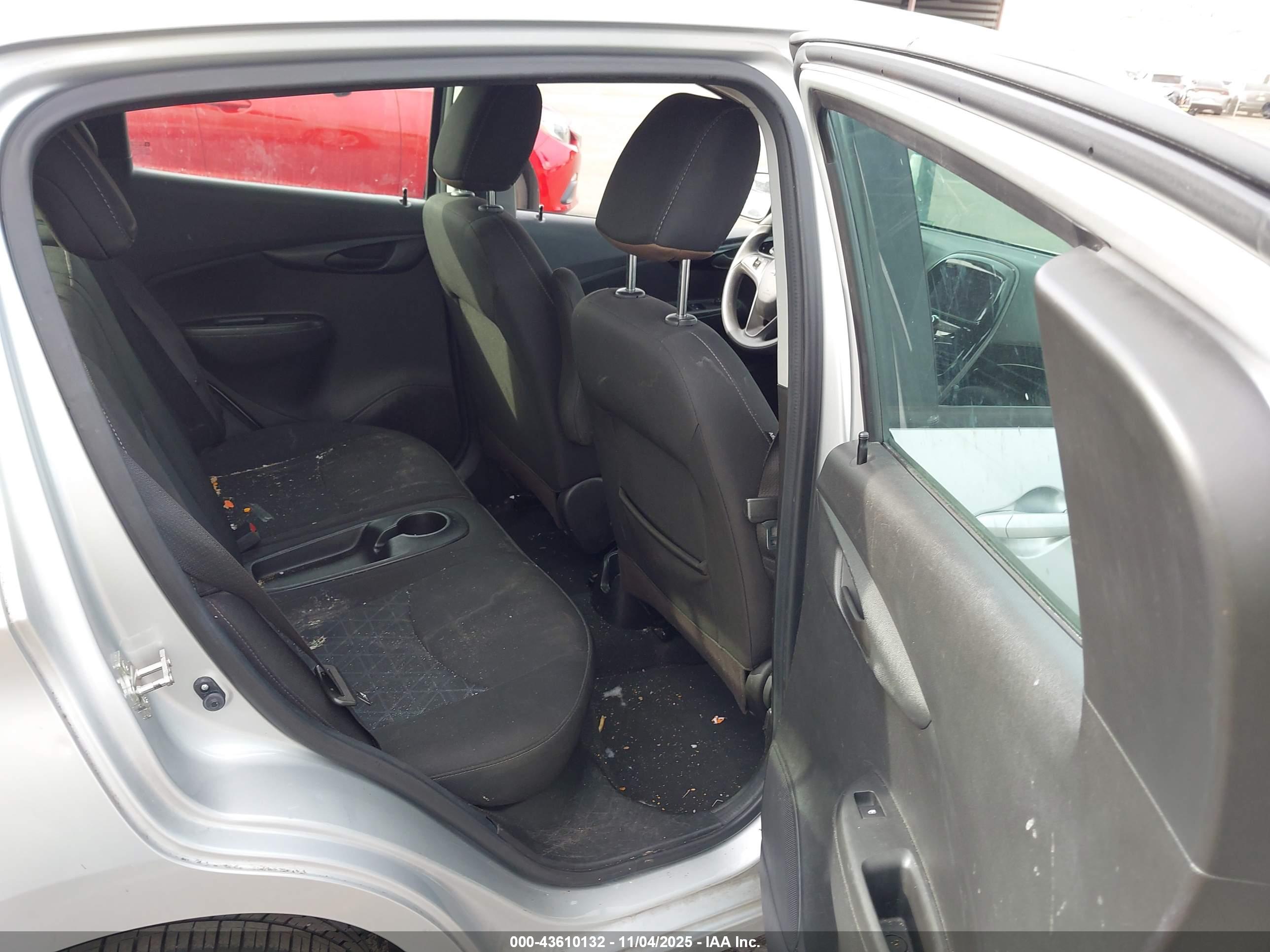 CHEVROLET SPARK image 8
