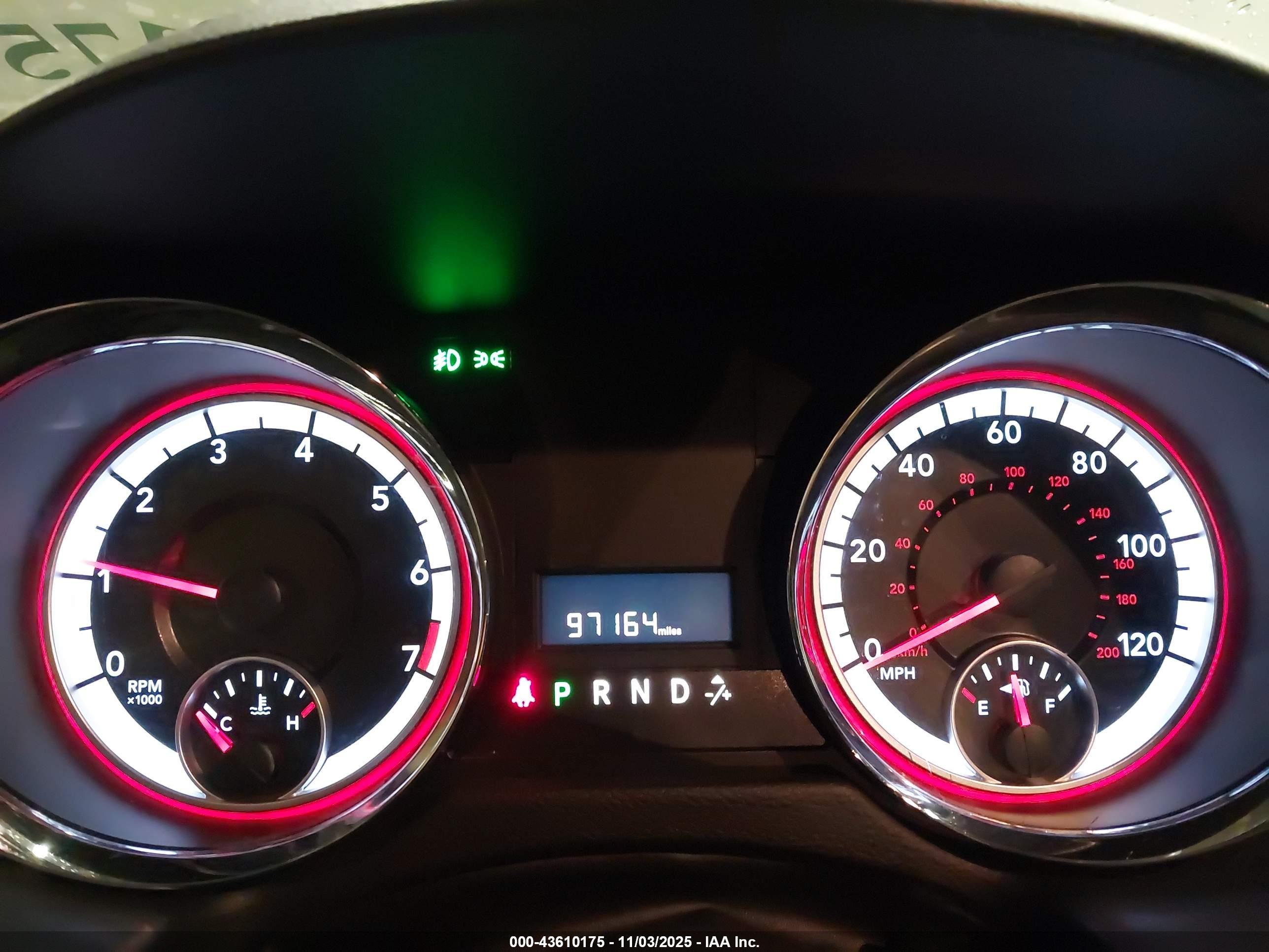 DODGE GRAND image 7