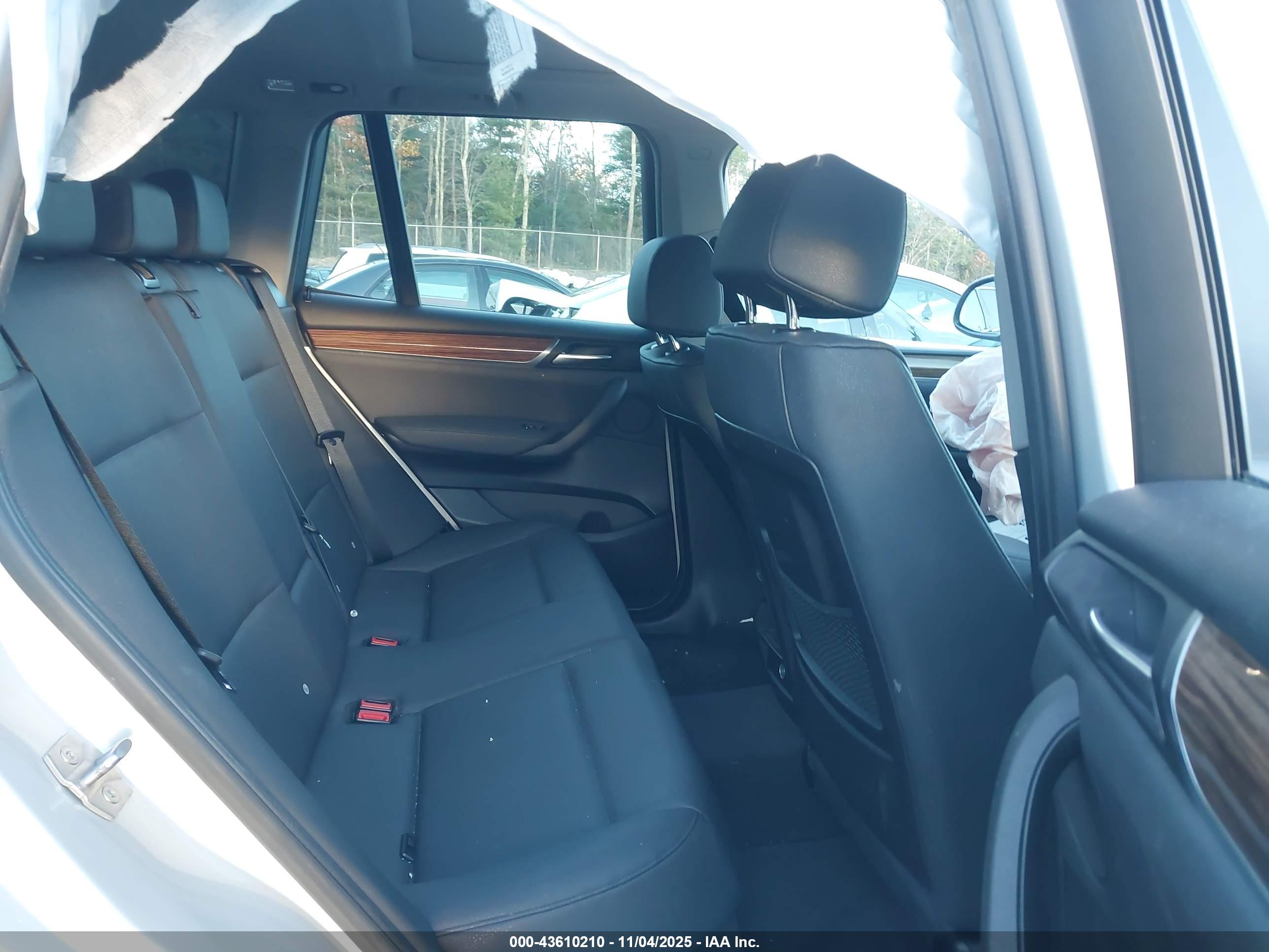 BMW X3 image 8