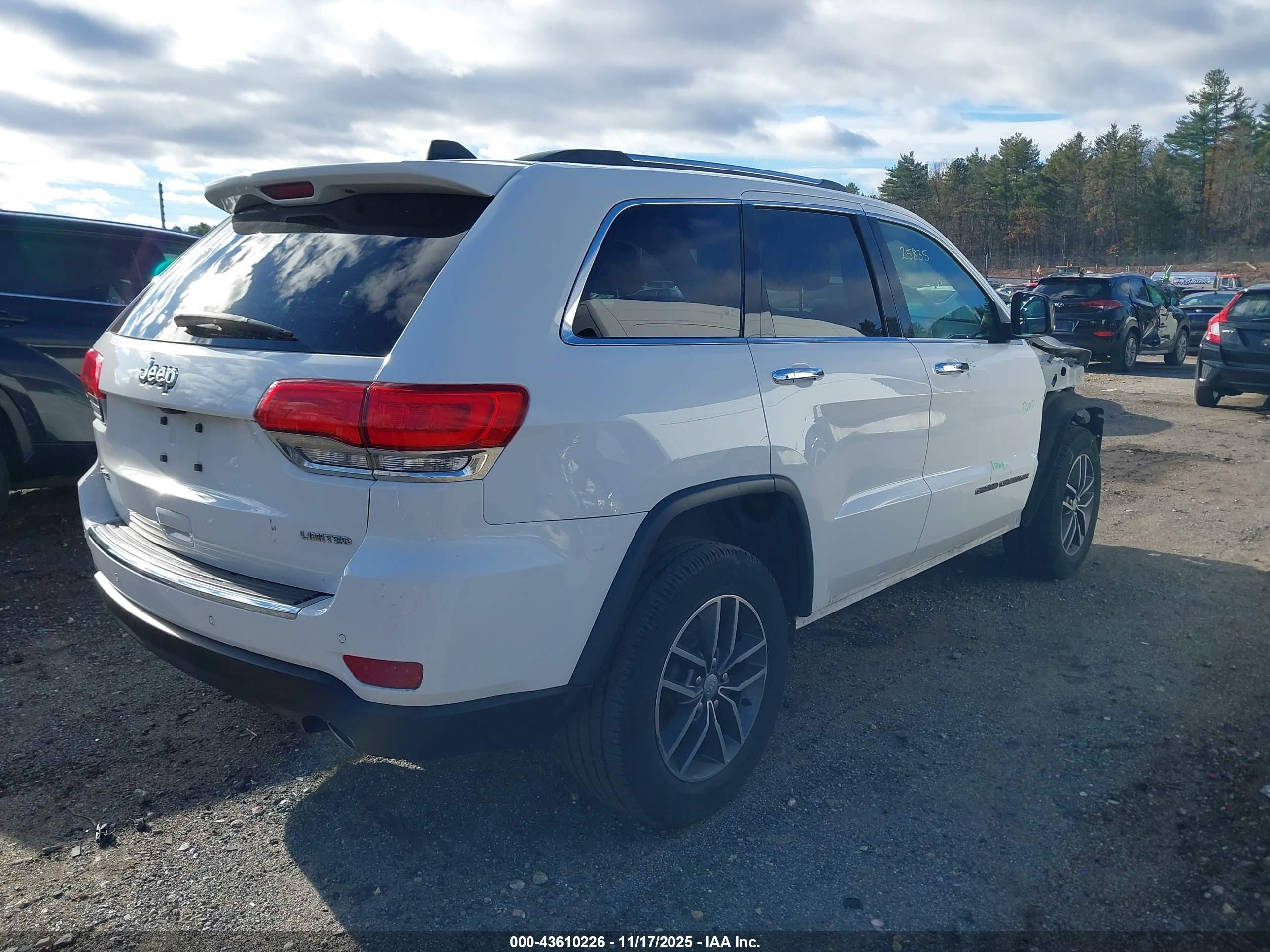 JEEP GRAND image 4