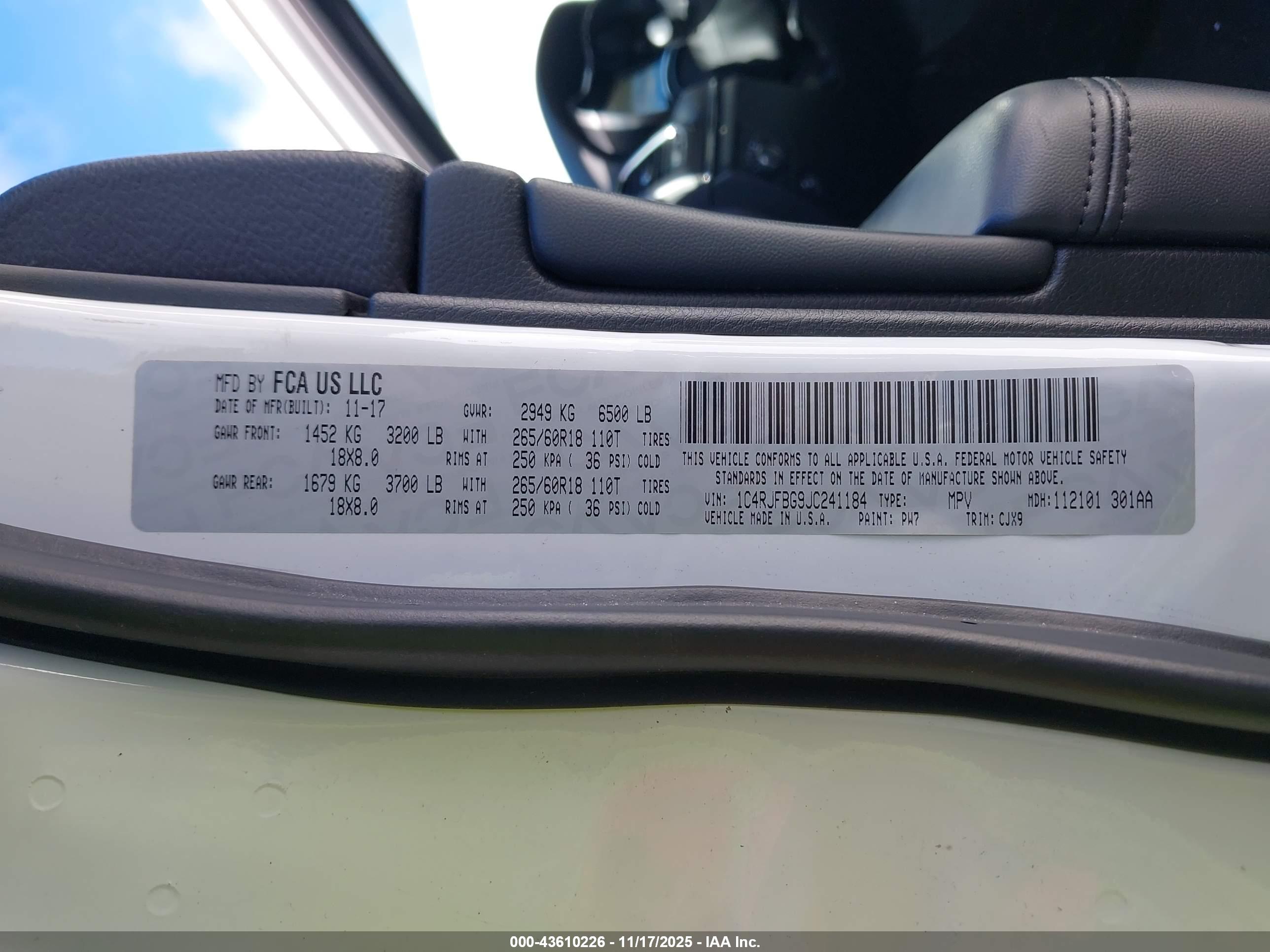 JEEP GRAND image 9