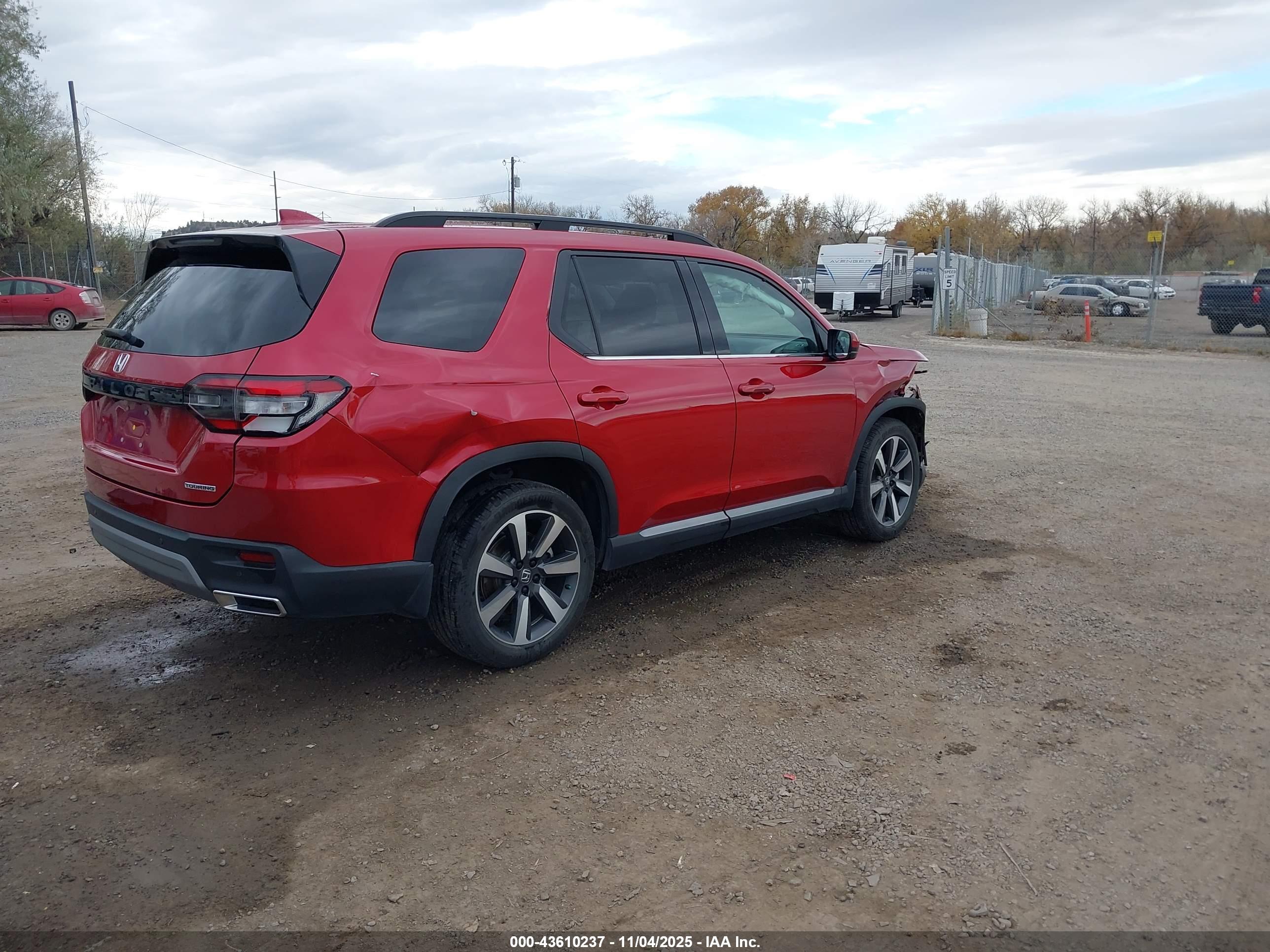HONDA PILOT image 4