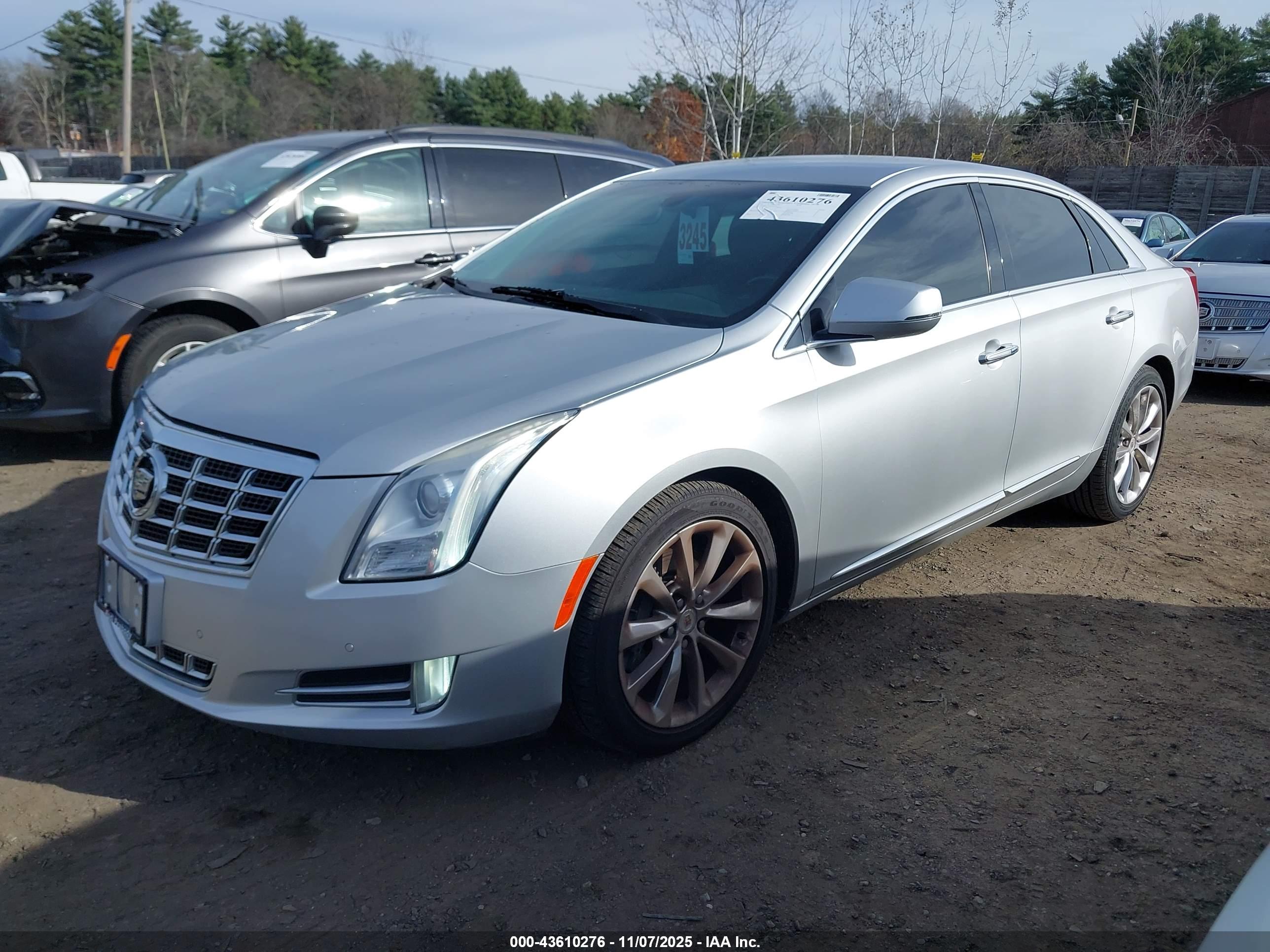 CADILLAC XTS image 2