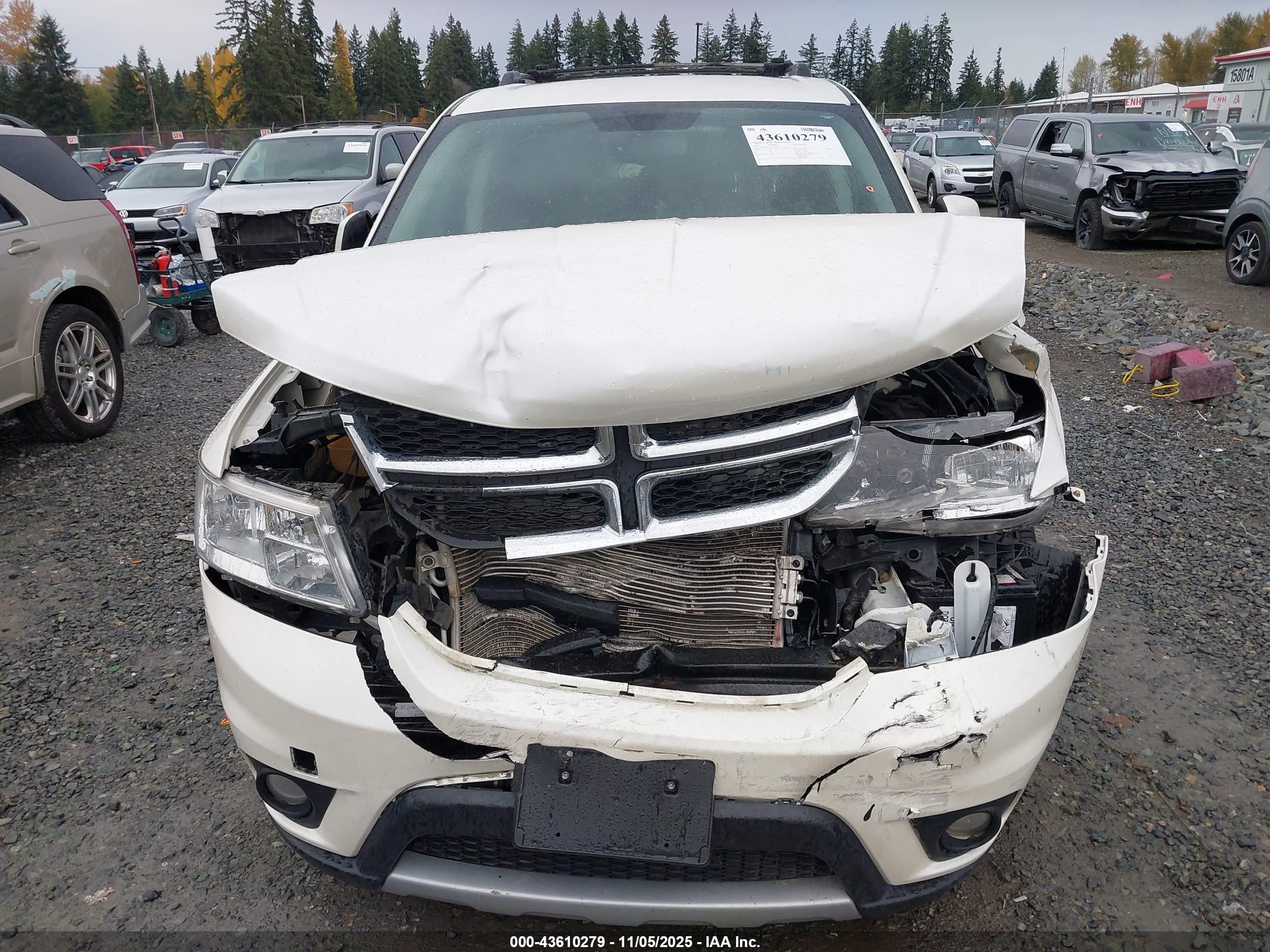 DODGE JOURNEY image 6