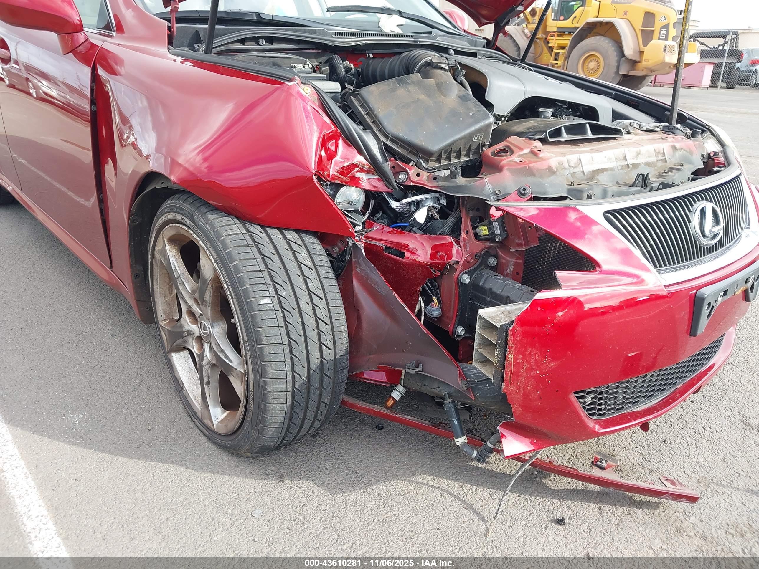 LEXUS IS image 6