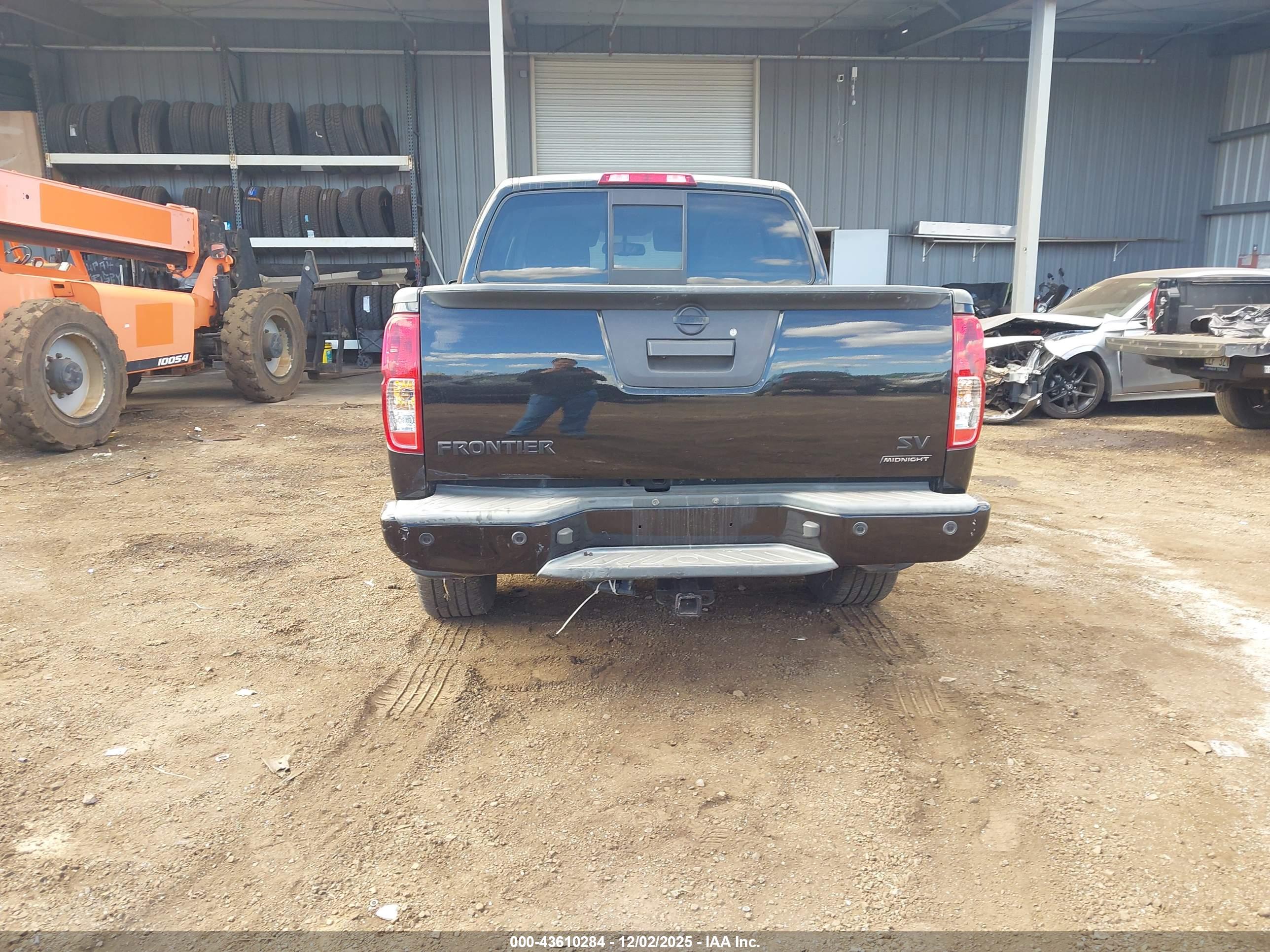 NISSAN FRONTIER image 6