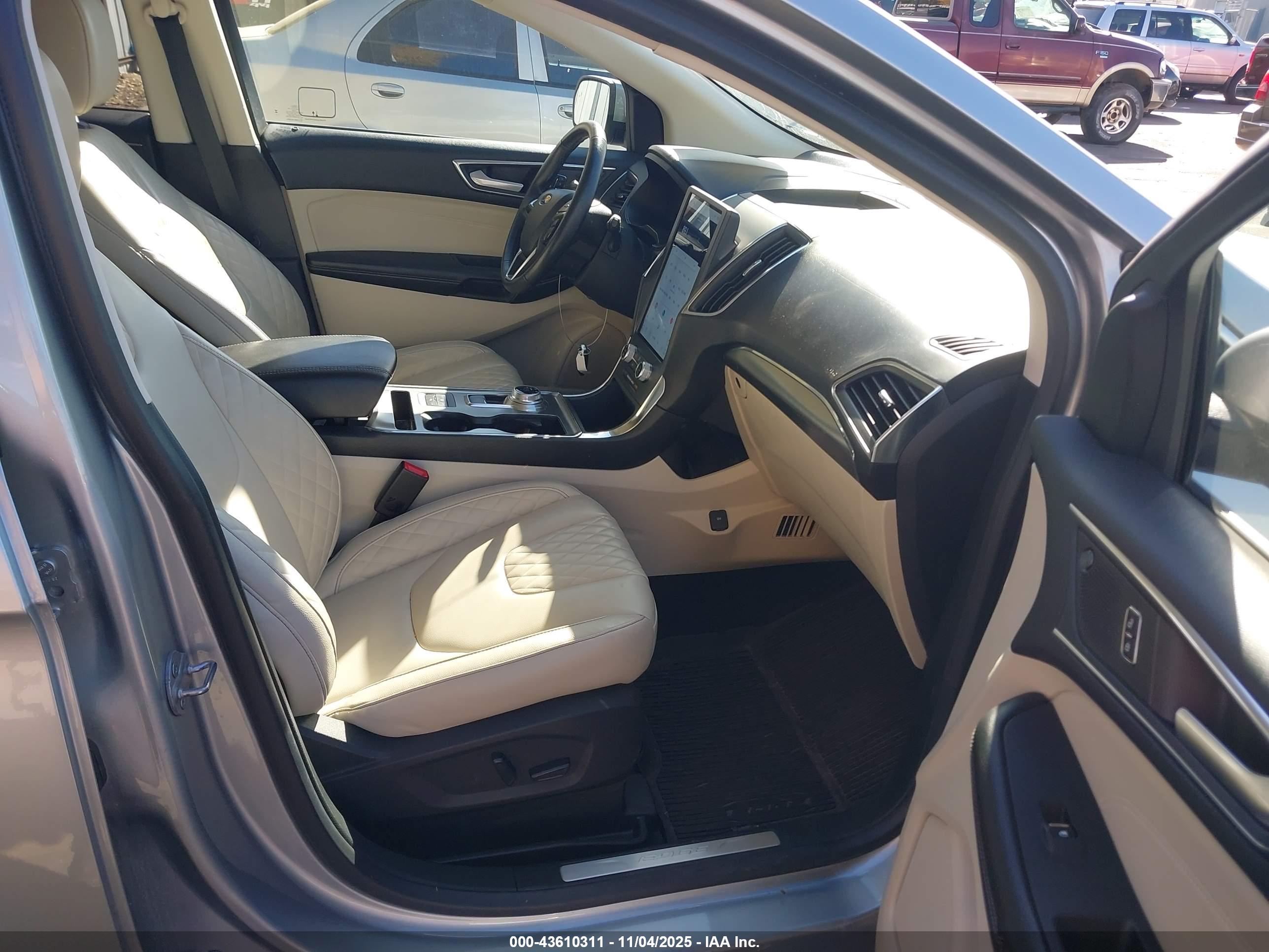 FORD EDGE image 5