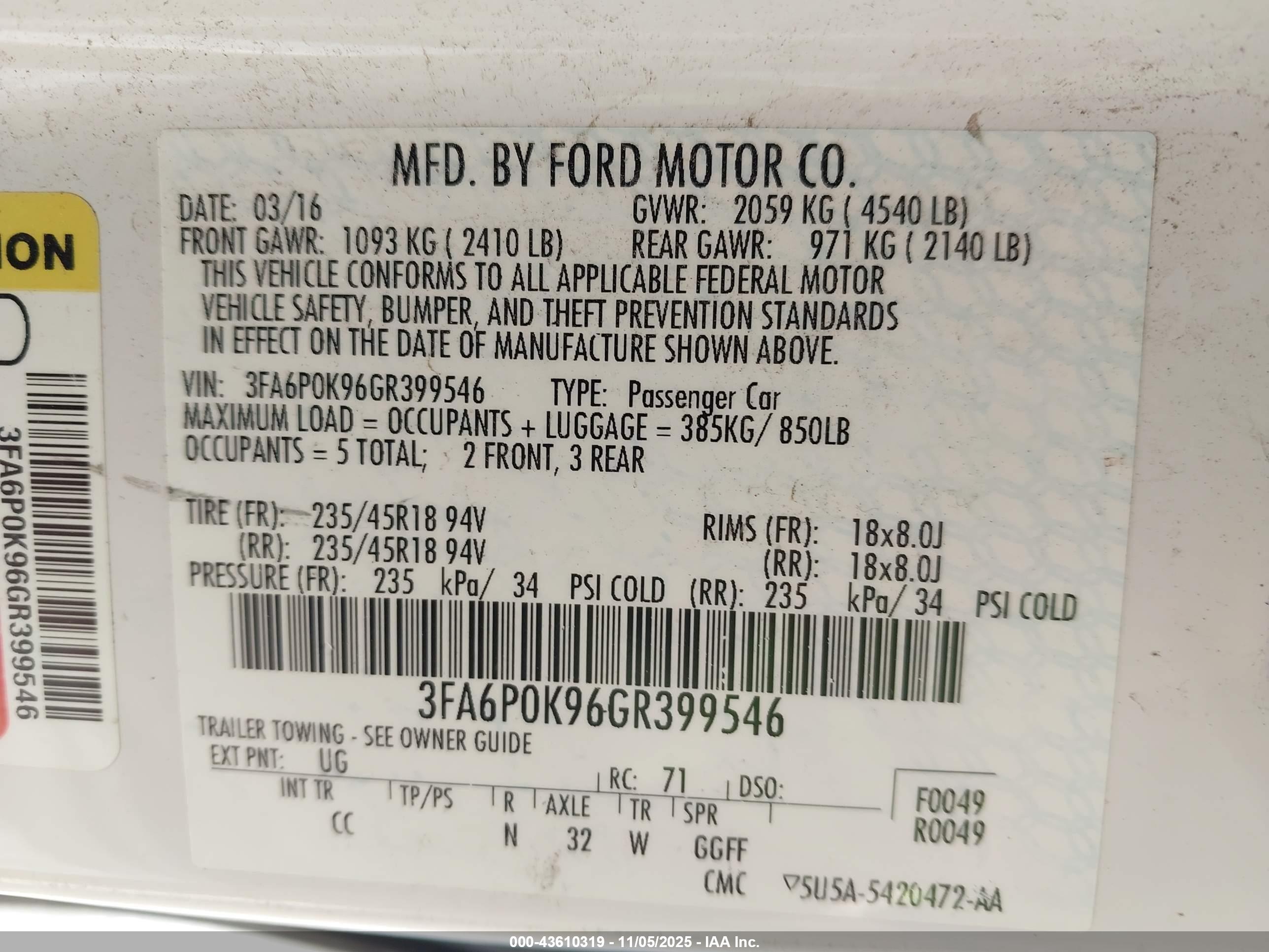 FORD FUSION image 9