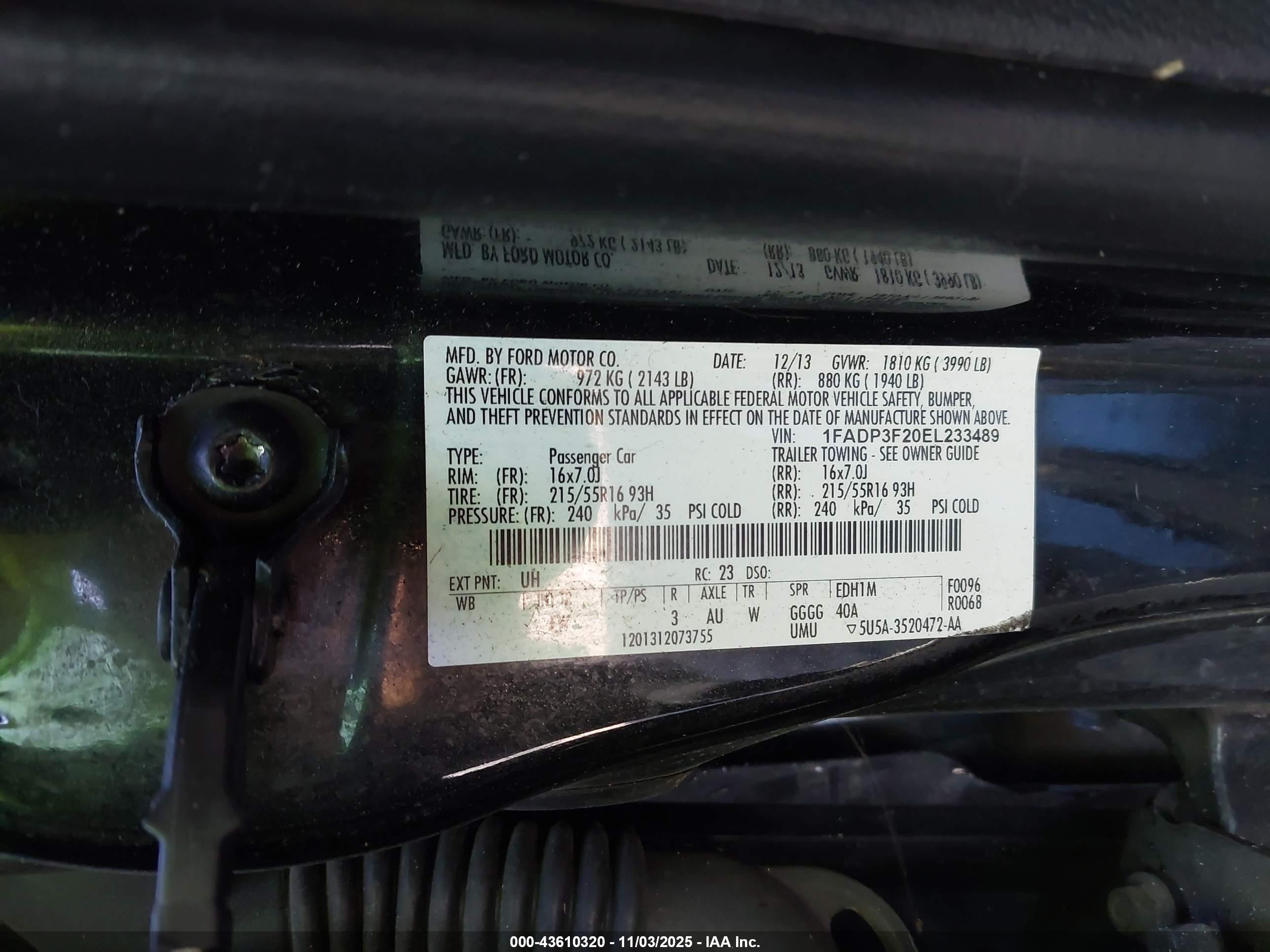 FORD FOCUS image 9